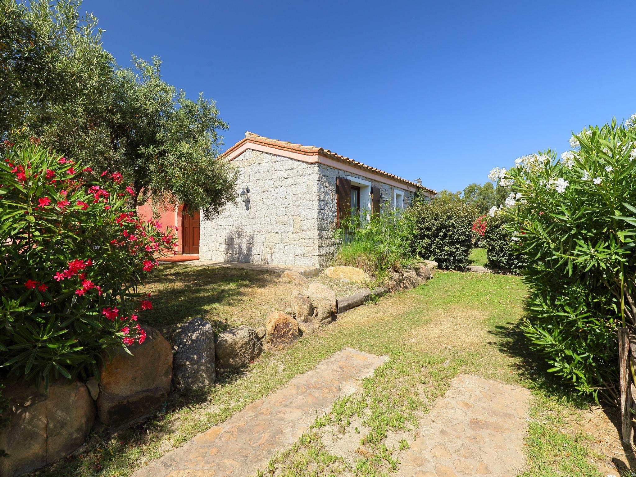 Foto 22 - Casa de 3 quartos em Castiadas com piscina privada e vistas do mar