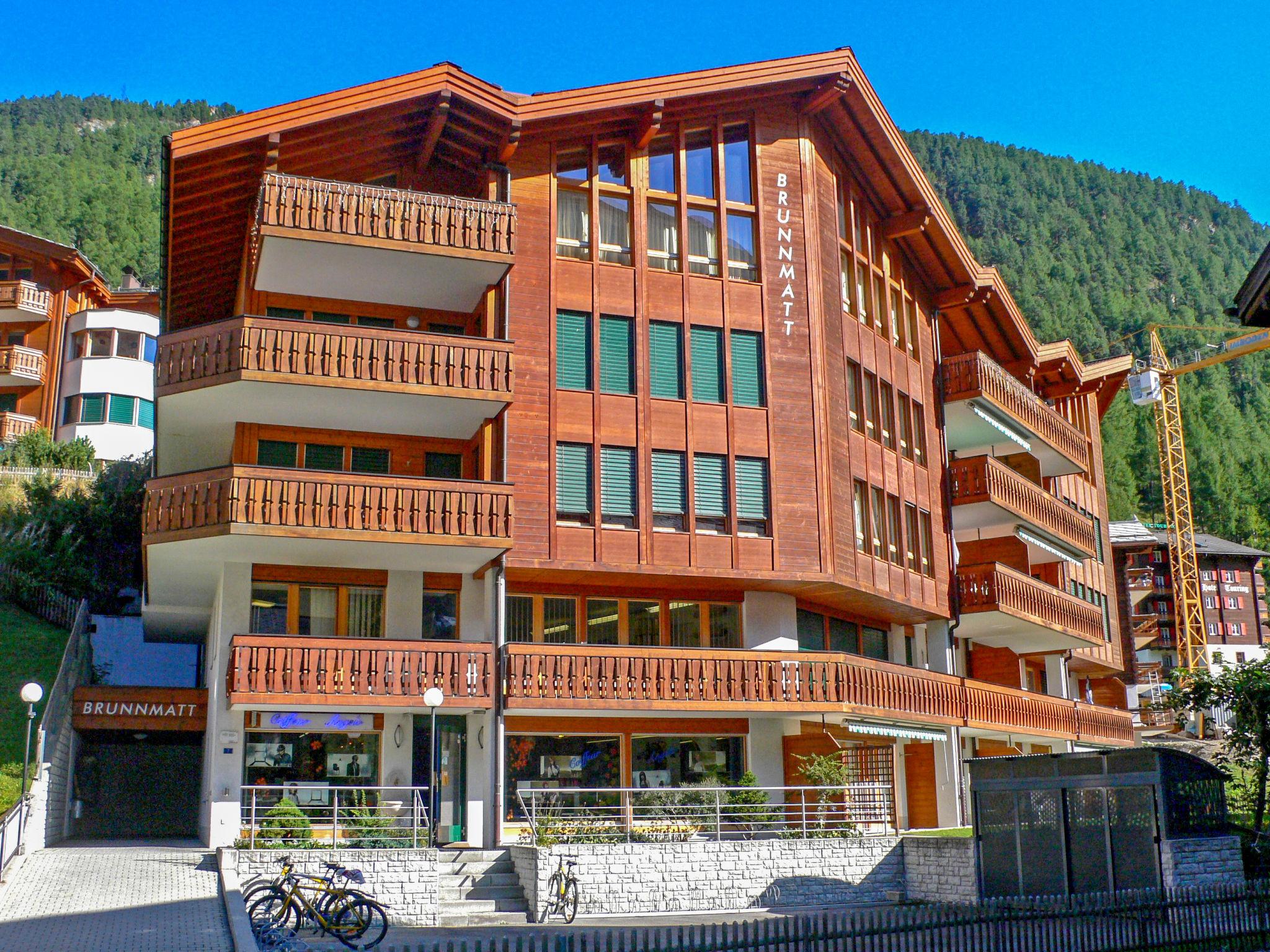 Foto 23 - Apartamento de 2 habitaciones en Zermatt con vistas a la montaña