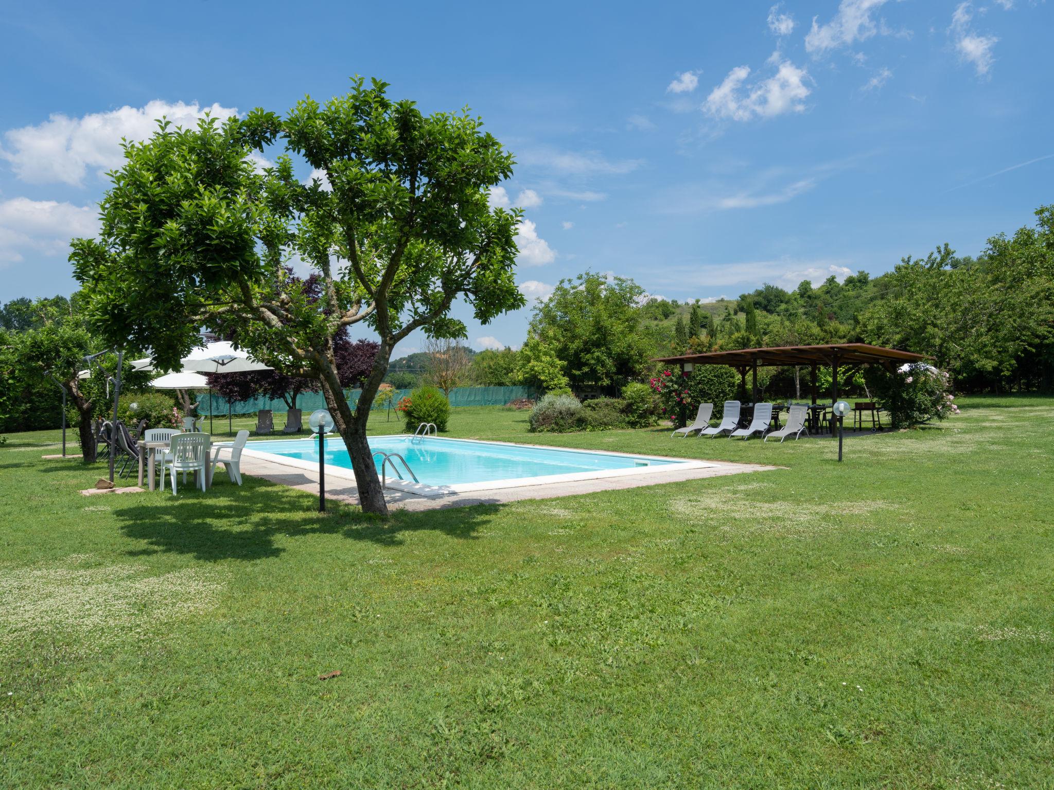 Foto 31 - Casa de 3 quartos em Terranuova Bracciolini com piscina e jardim