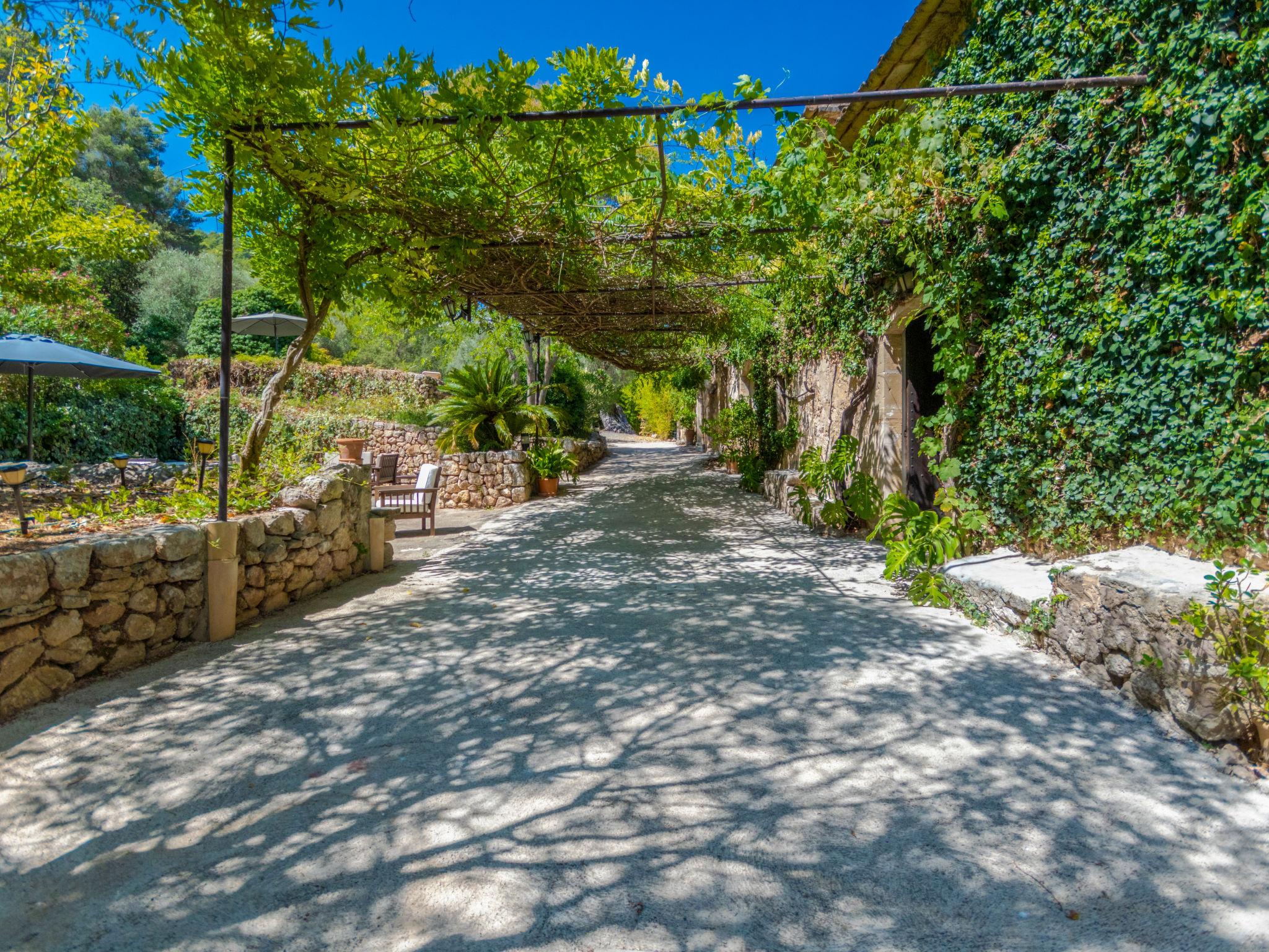 Foto 71 - Casa con 6 camere da letto a Pollença con piscina privata e giardino