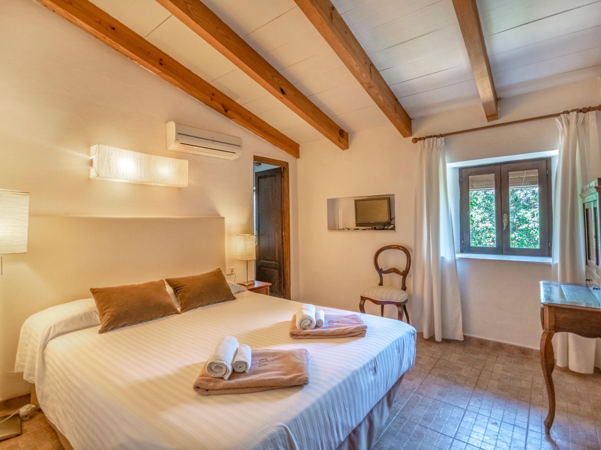 Foto 52 - Casa con 6 camere da letto a Pollença con piscina privata e giardino