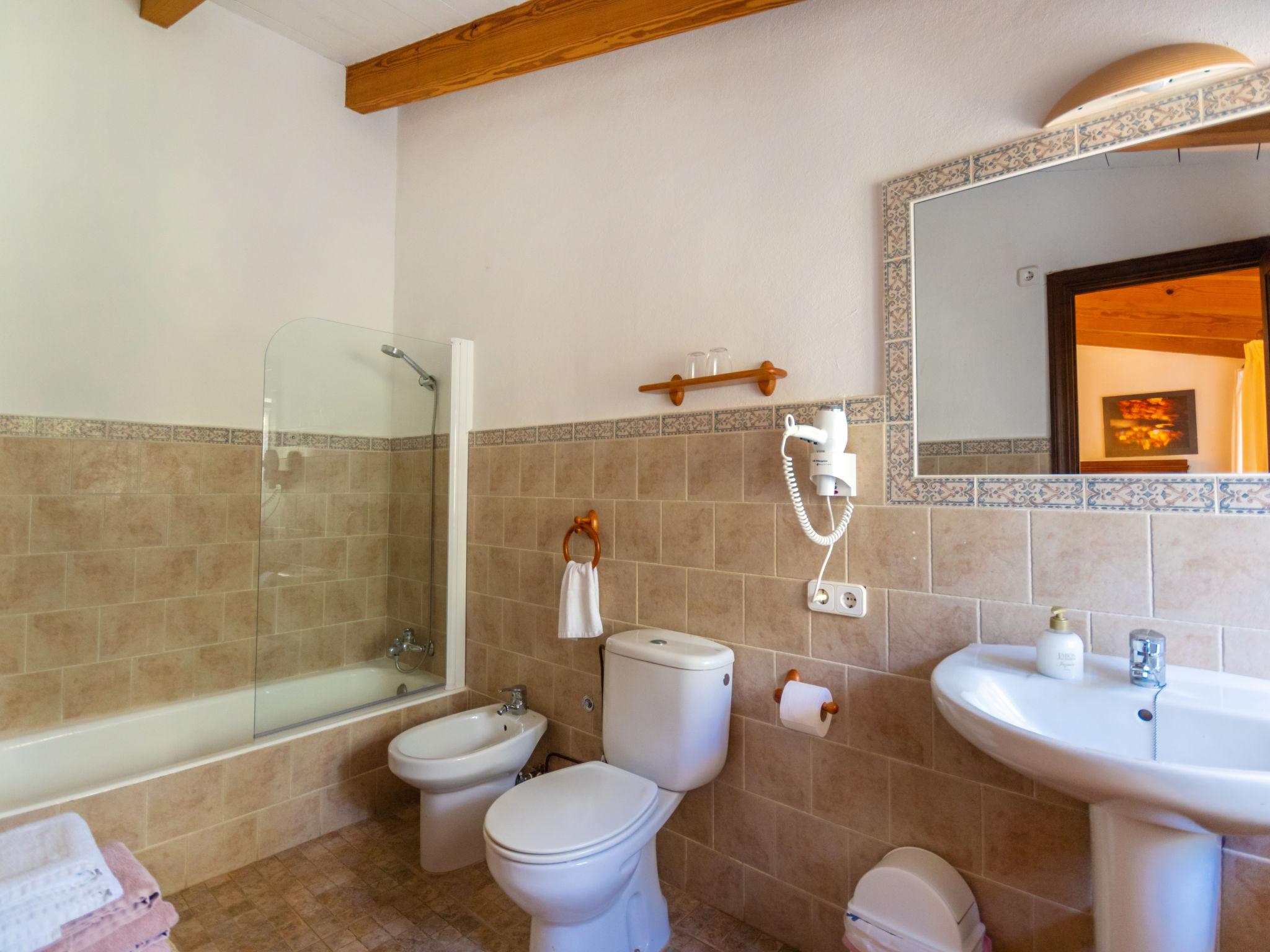 Photo 54 - 6 bedroom House in Pollença with private pool and garden