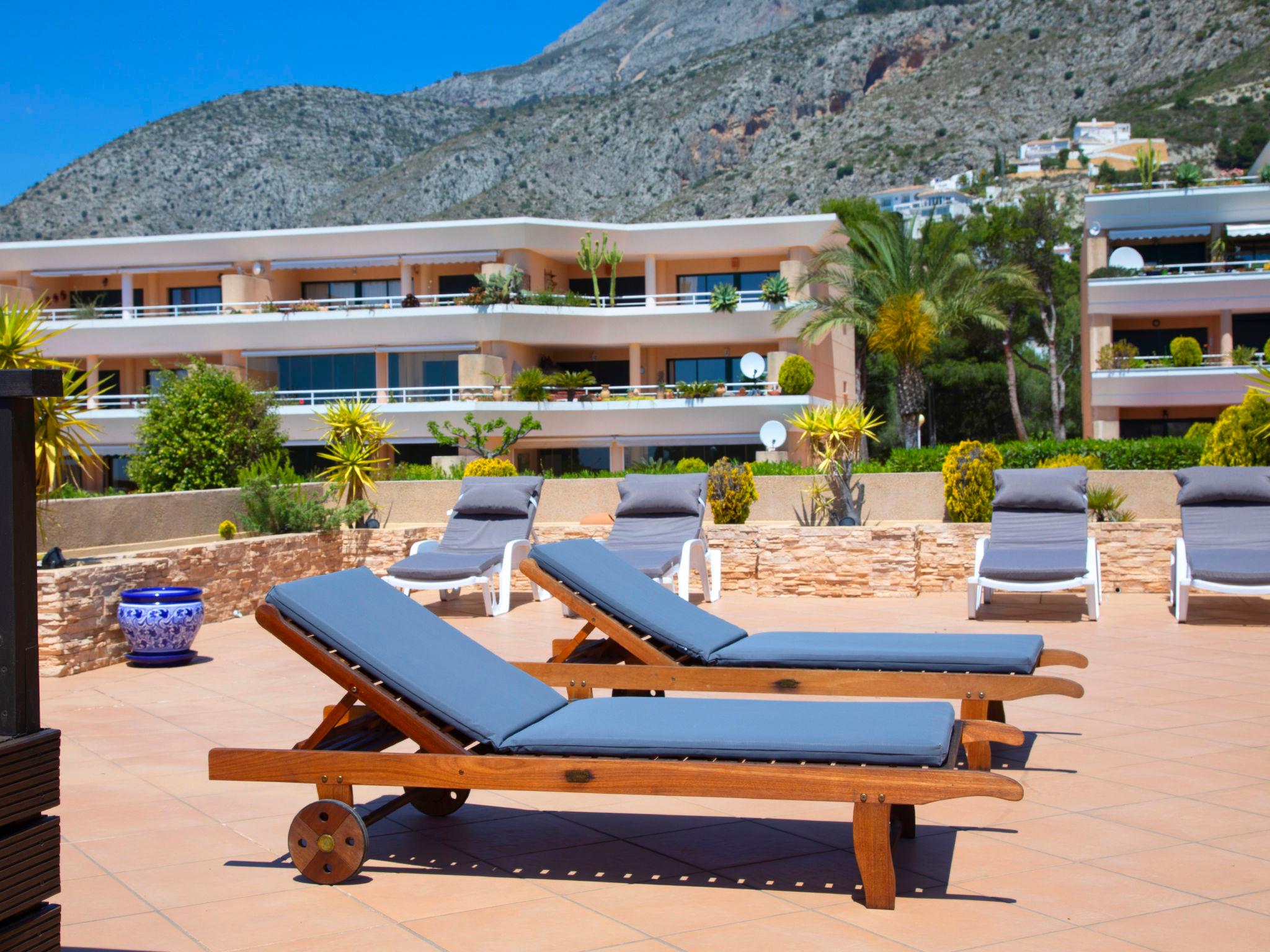 Photo 24 - Appartement de 3 chambres à Altea avec piscine et vues à la mer