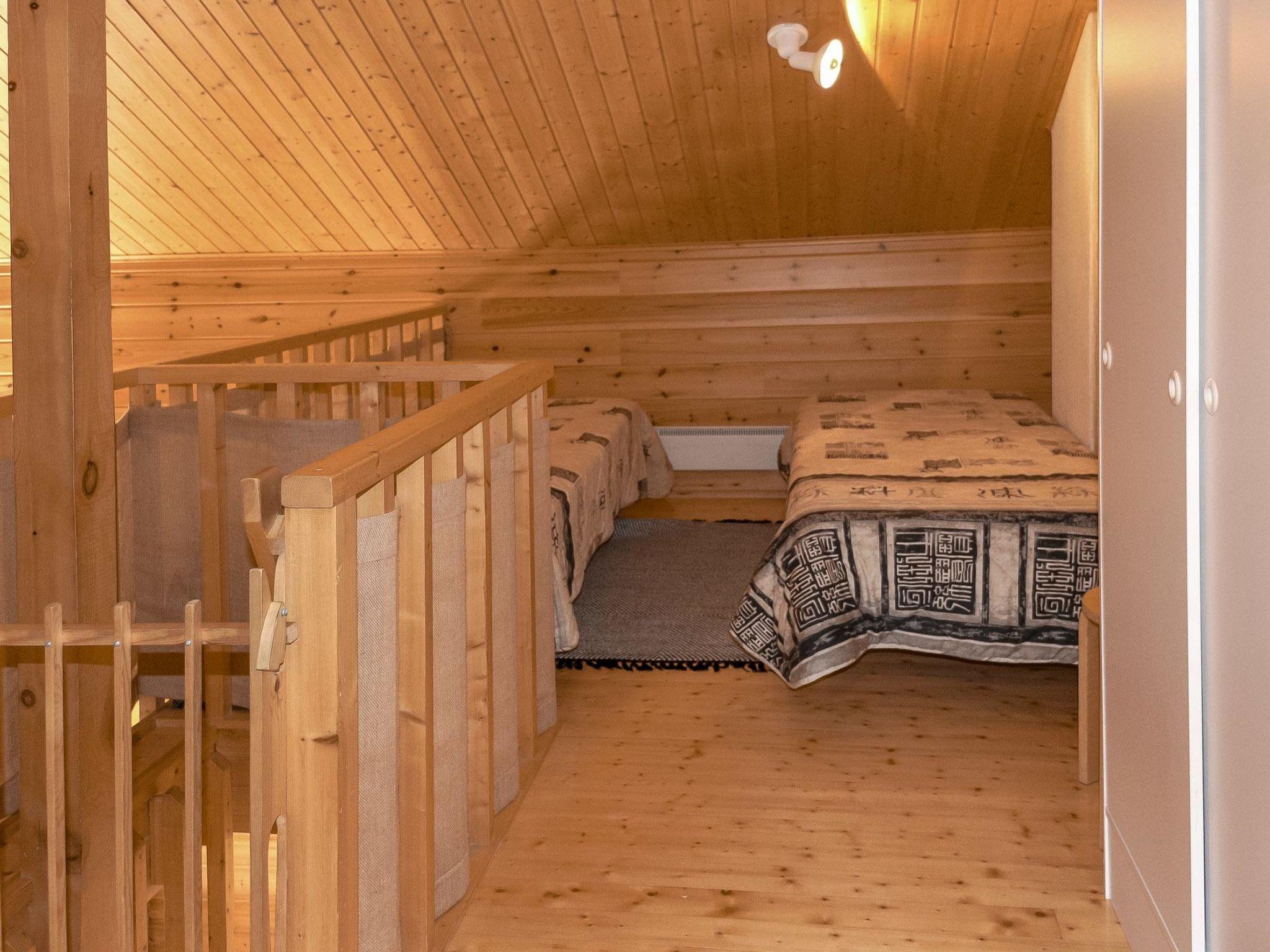 Foto 9 - Casa de 1 quarto em Puolanka com sauna e vista para a montanha