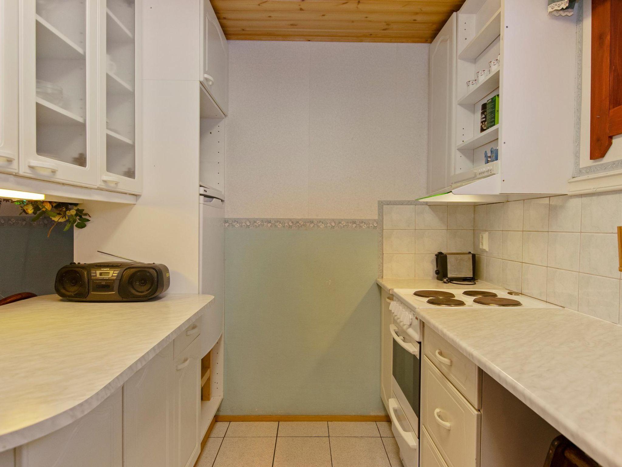 Foto 10 - Haus mit 1 Schlafzimmer in Hyrynsalmi mit sauna