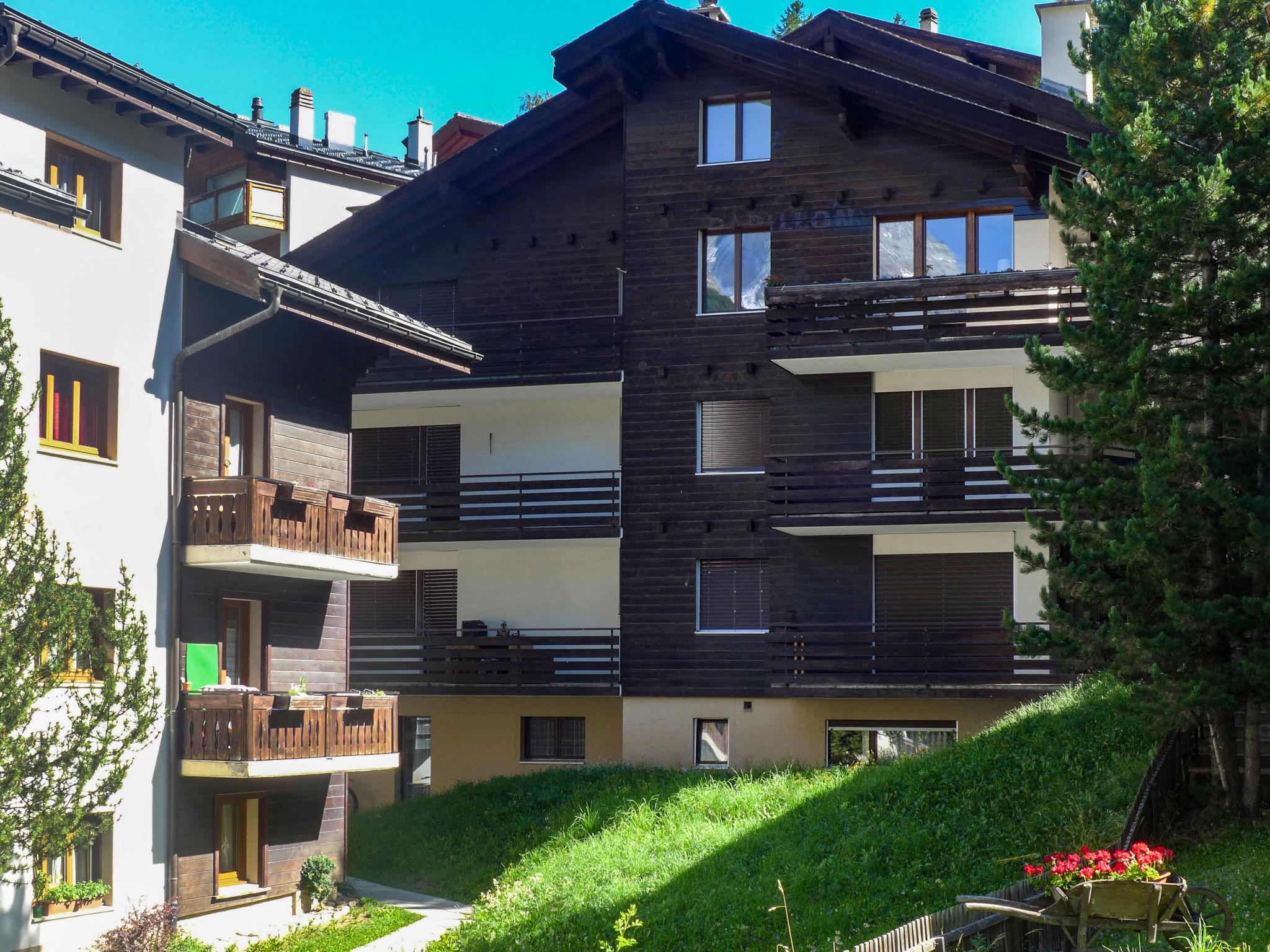 Photo 23 - 2 bedroom Apartment in Zermatt with mountain view