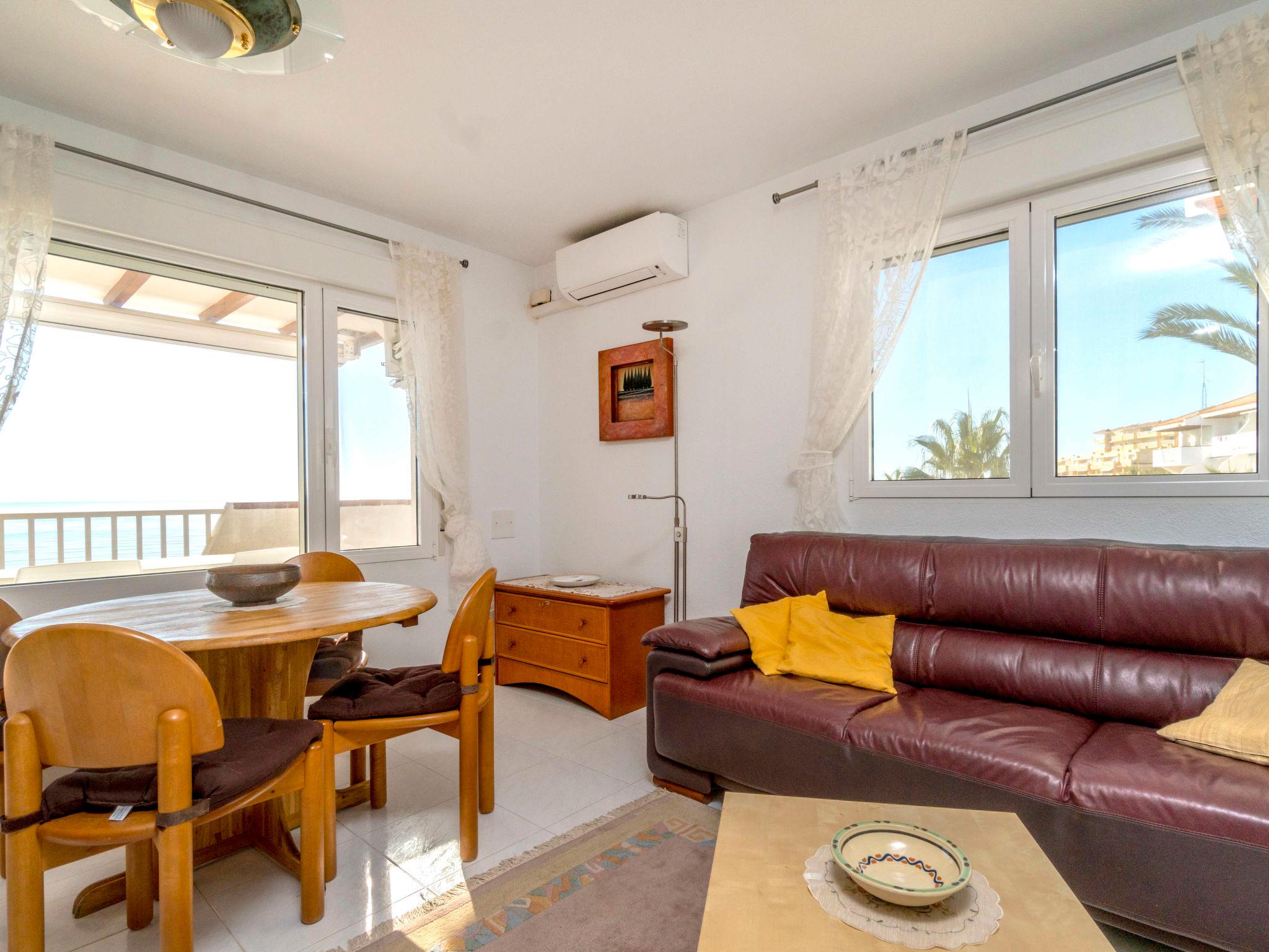 Foto 4 - Apartamento de 2 habitaciones en Orihuela con piscina y vistas al mar