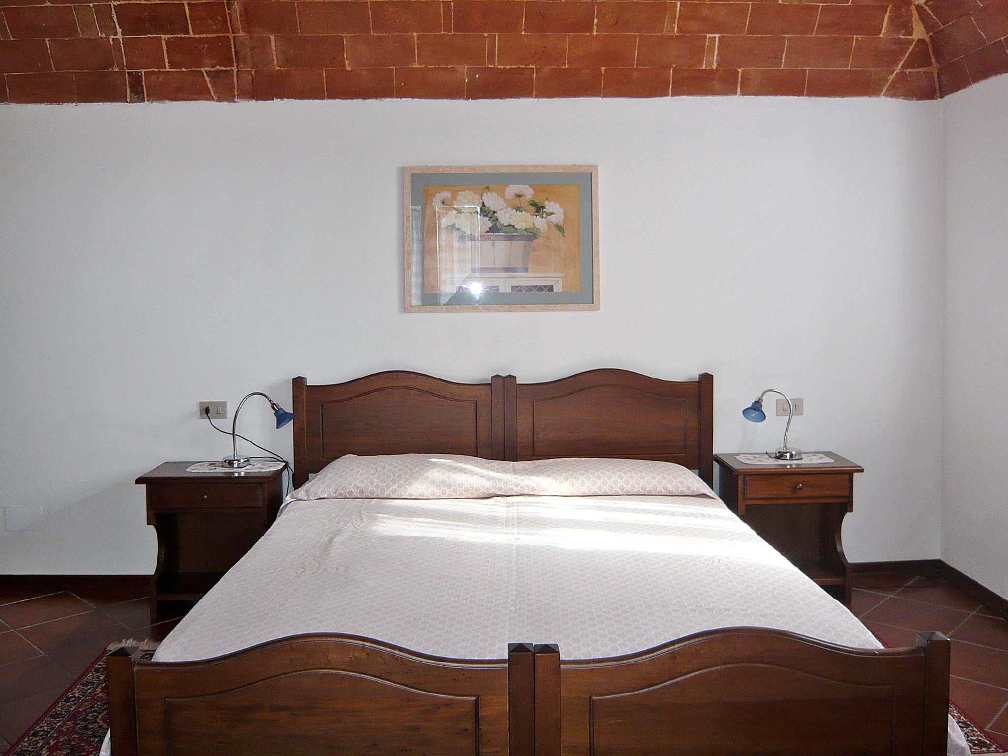 Foto 12 - Apartment mit 2 Schlafzimmern in Peccioli mit schwimmbad und garten