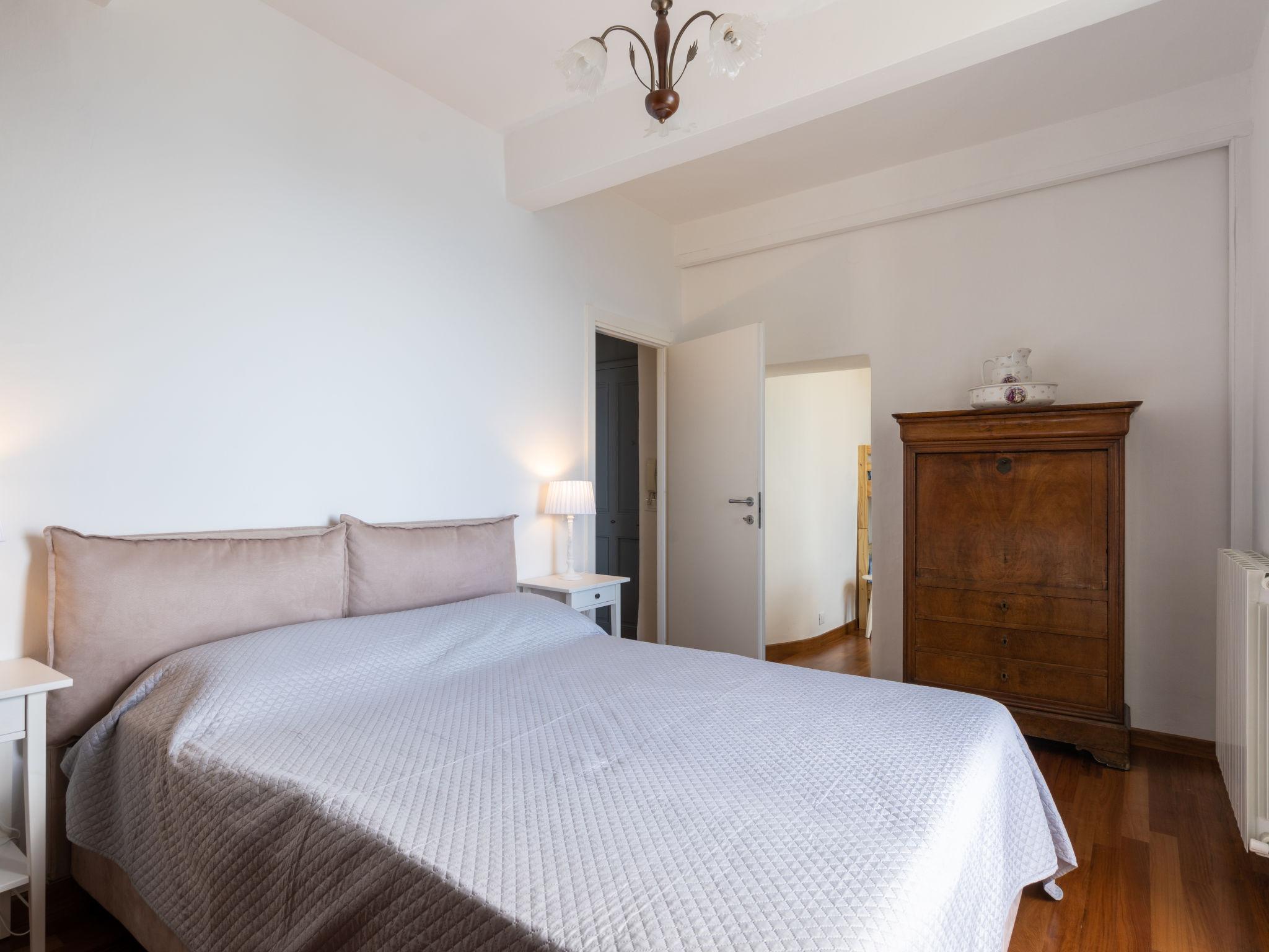 Foto 9 - Apartamento de 2 quartos em Ventimiglia com jardim e terraço