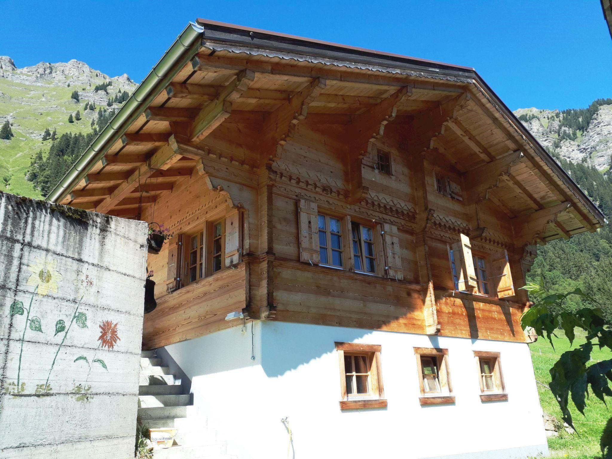 Photo 3 - Appartement de 2 chambres à Gsteig avec vues sur la montagne