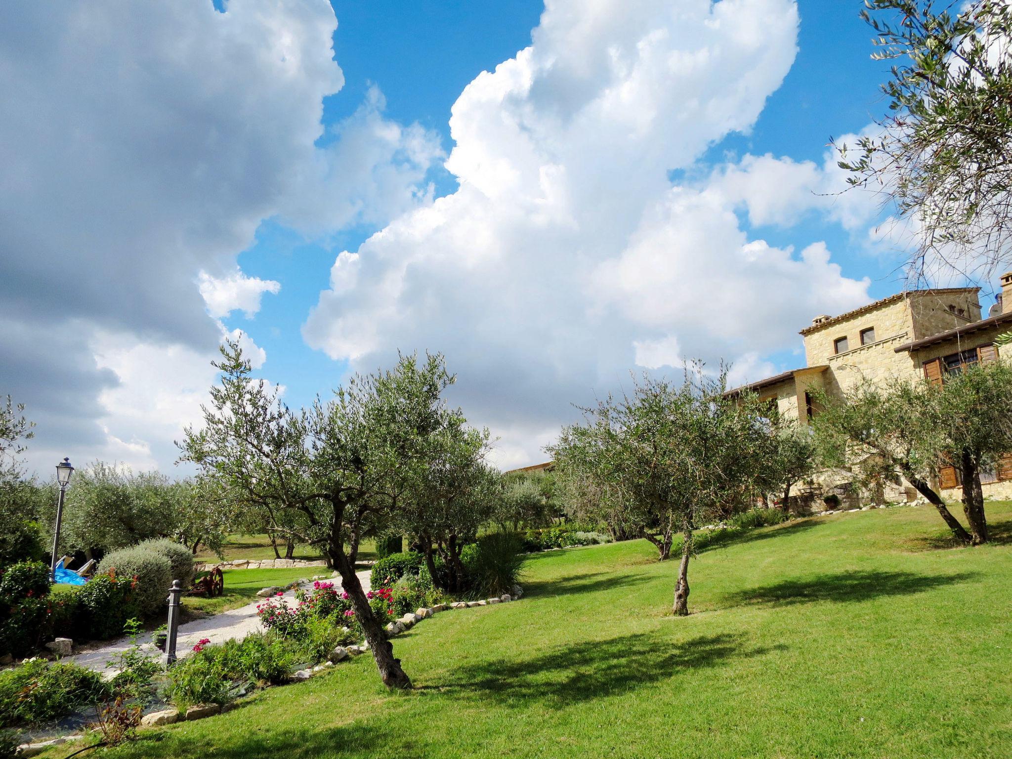 Photo 29 - Maison de 5 chambres à Collazzone avec piscine privée et jardin