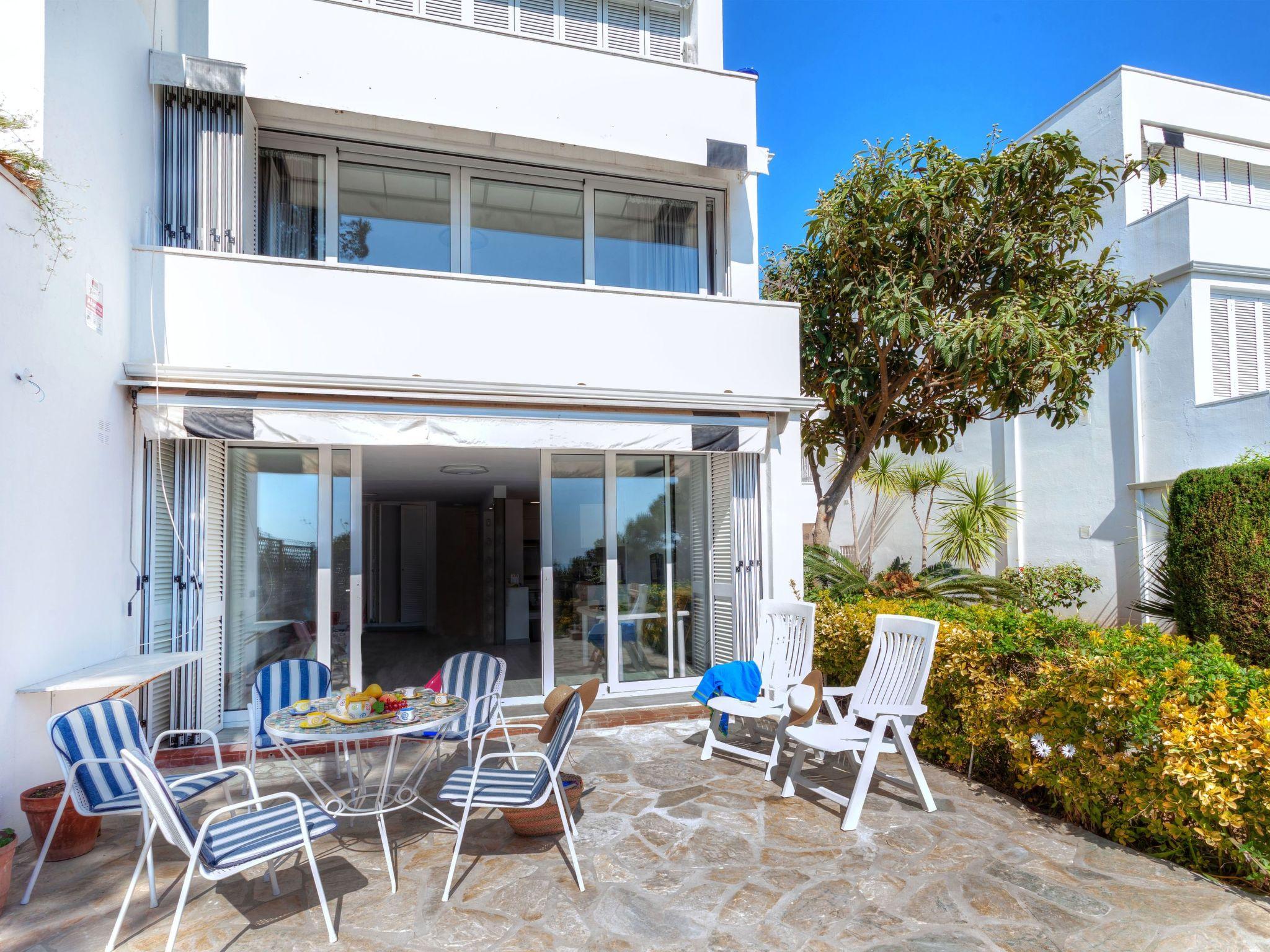 Foto 3 - Apartamento de 2 habitaciones en Calonge i Sant Antoni con piscina y vistas al mar