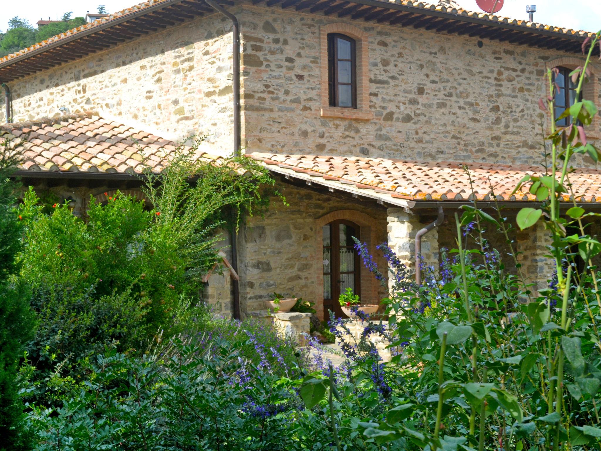 Foto 44 - Casa de 7 quartos em Castel del Piano com piscina privada e jardim