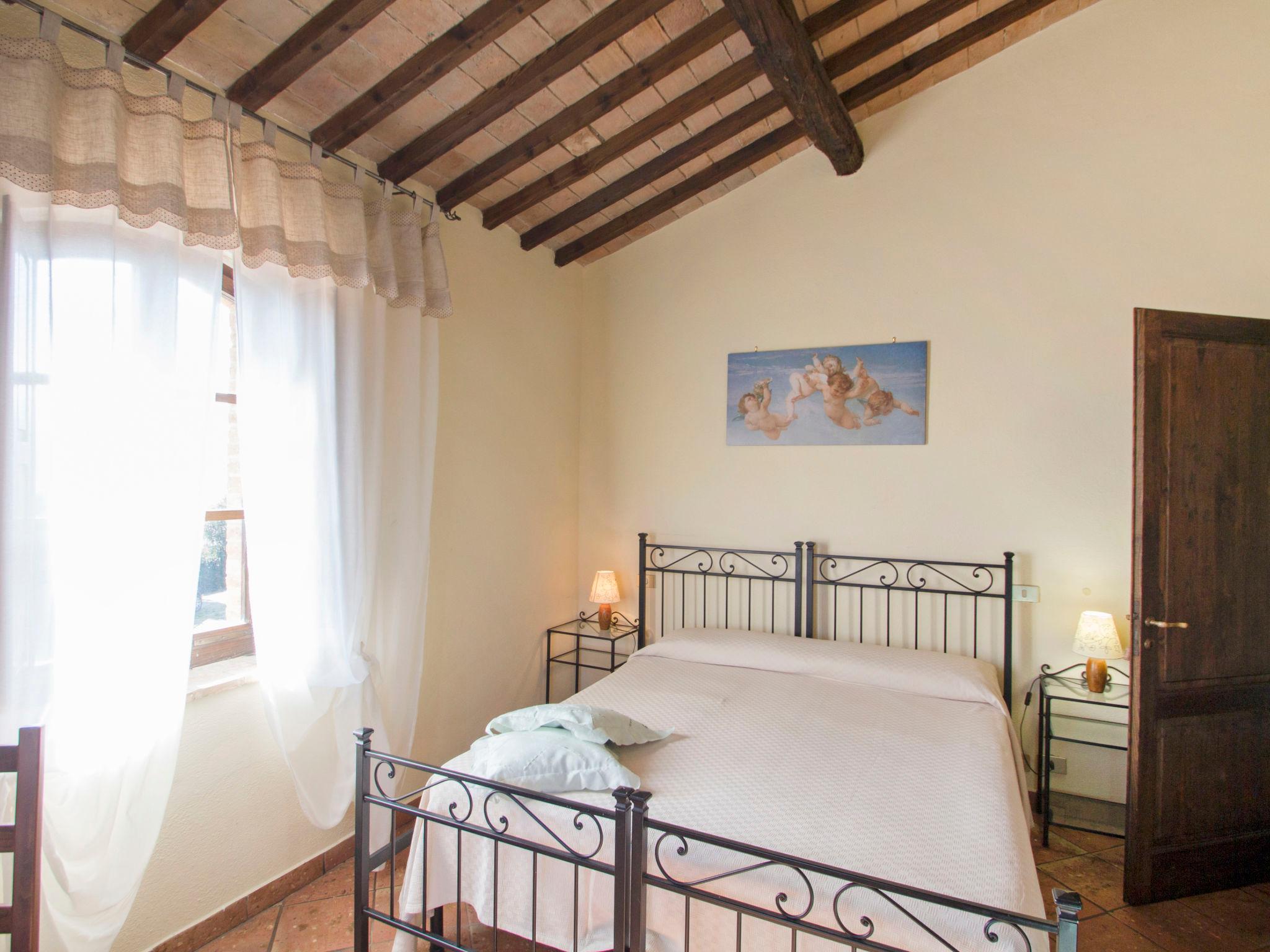 Photo 17 - 7 bedroom House in Castel del Piano with private pool and garden