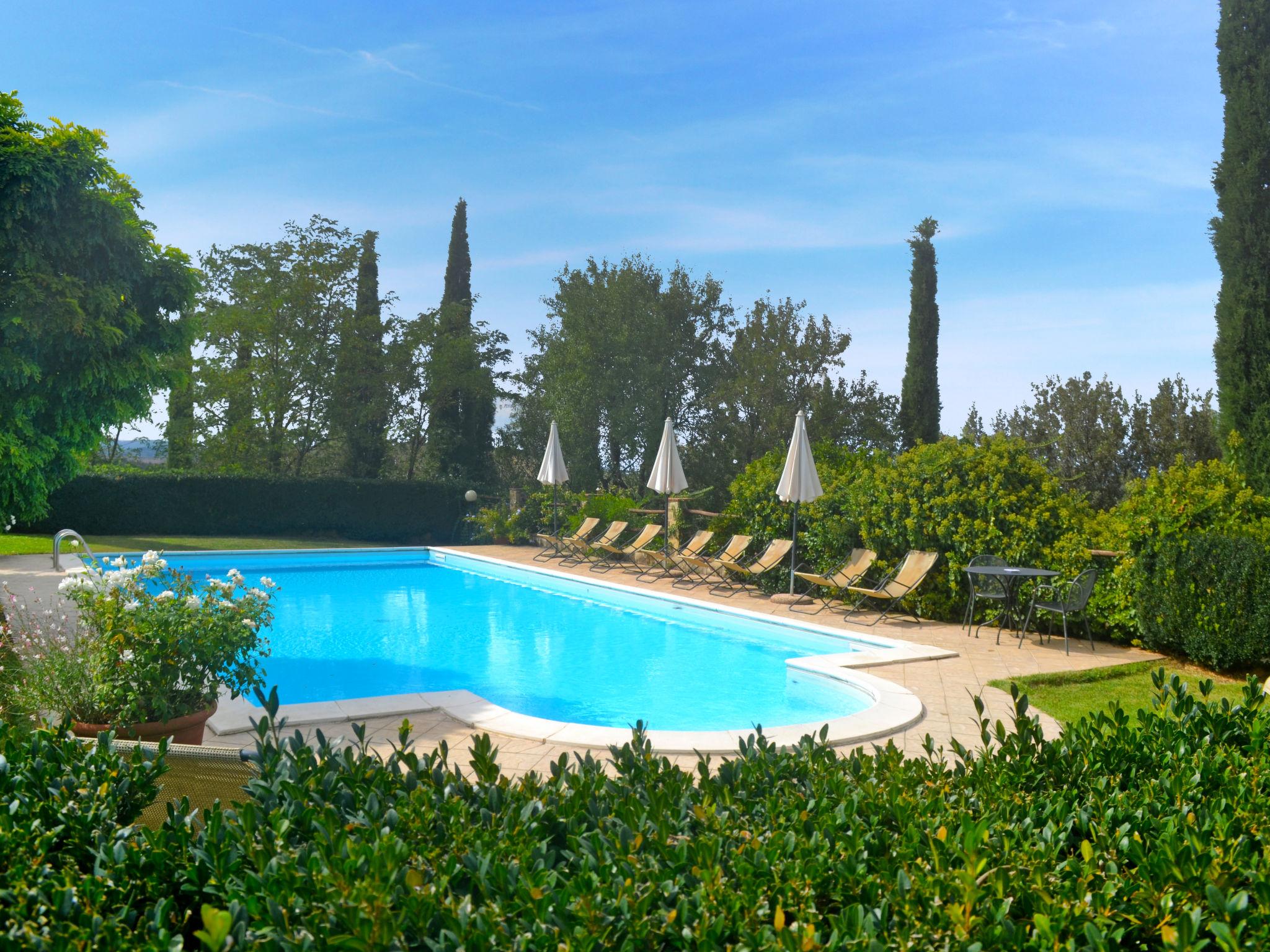 Photo 4 - Maison de 7 chambres à Castel del Piano avec piscine privée et jardin