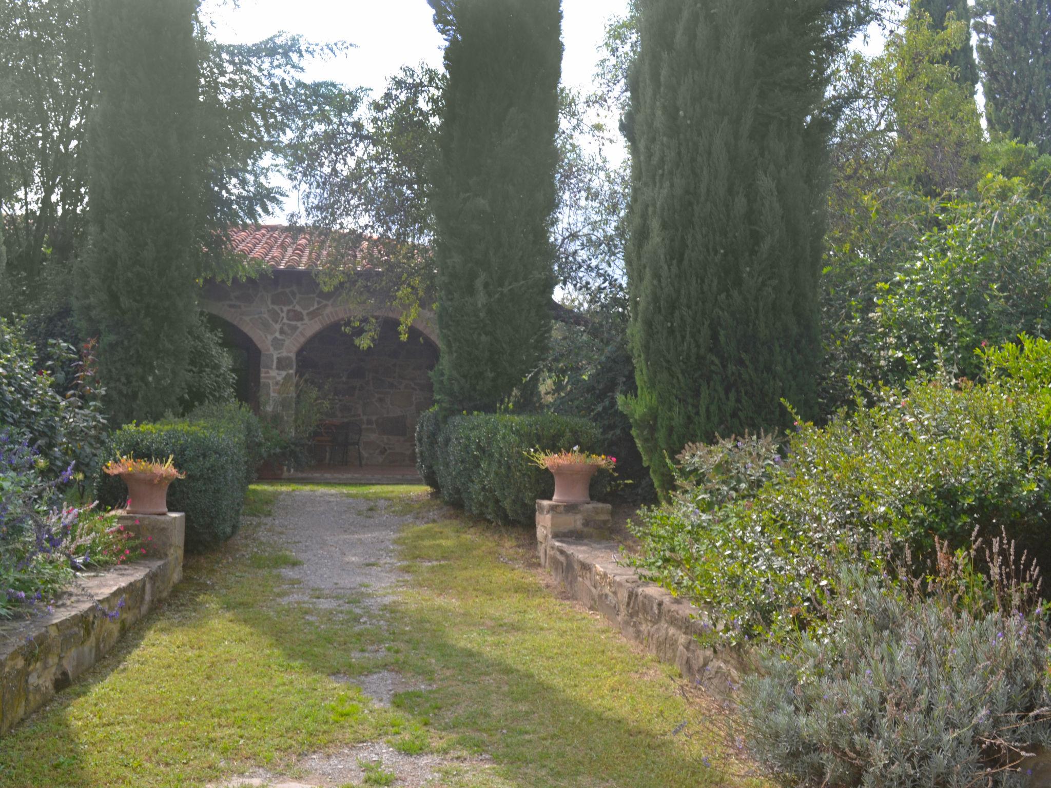 Foto 55 - Casa con 7 camere da letto a Castel del Piano con piscina privata e giardino