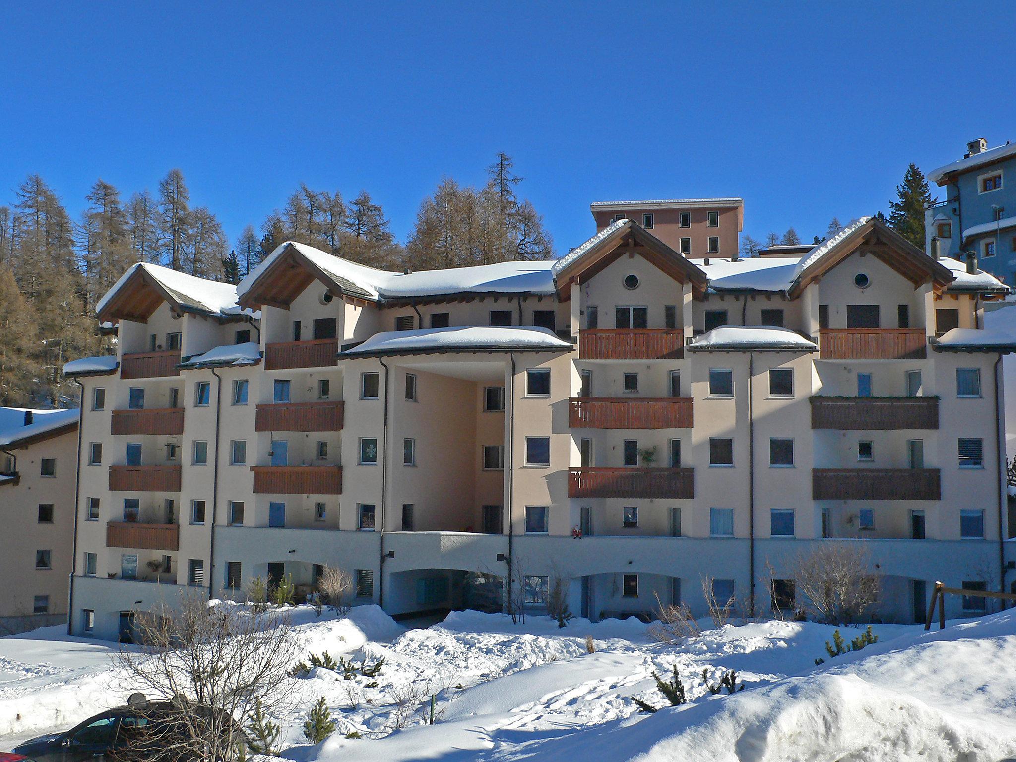 Foto 18 - Appartamento con 1 camera da letto a Sankt Moritz con giardino e vista sulle montagne