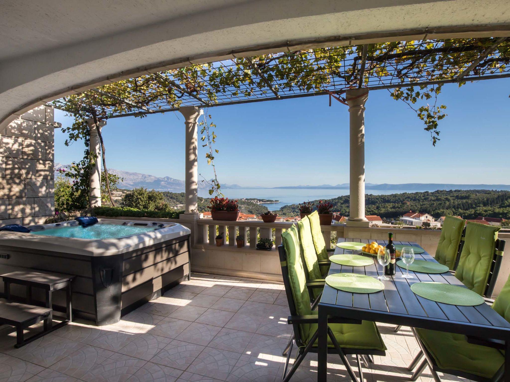 Photo 8 - Maison de 3 chambres à Selca avec piscine privée et terrasse