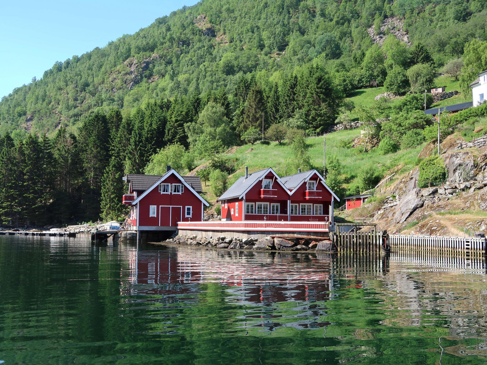 Photo 1 - Maison de 3 chambres à Vik i Sogn avec terrasse