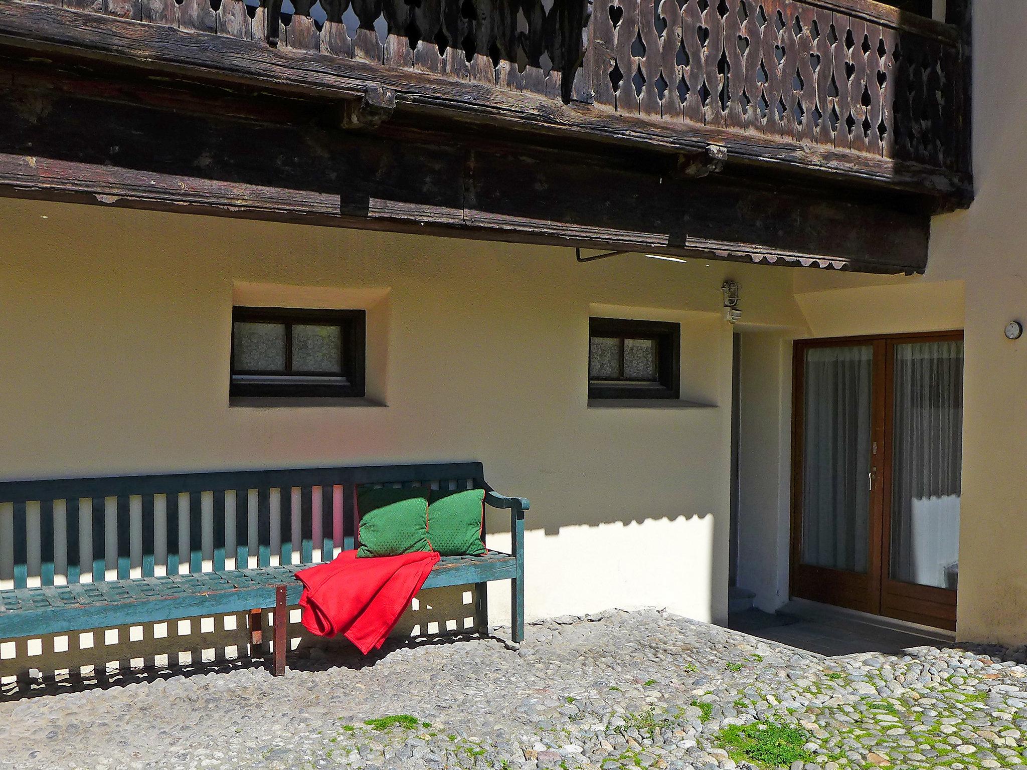 Foto 14 - Apartamento de 1 habitación en Celerina/Schlarigna con vistas a la montaña