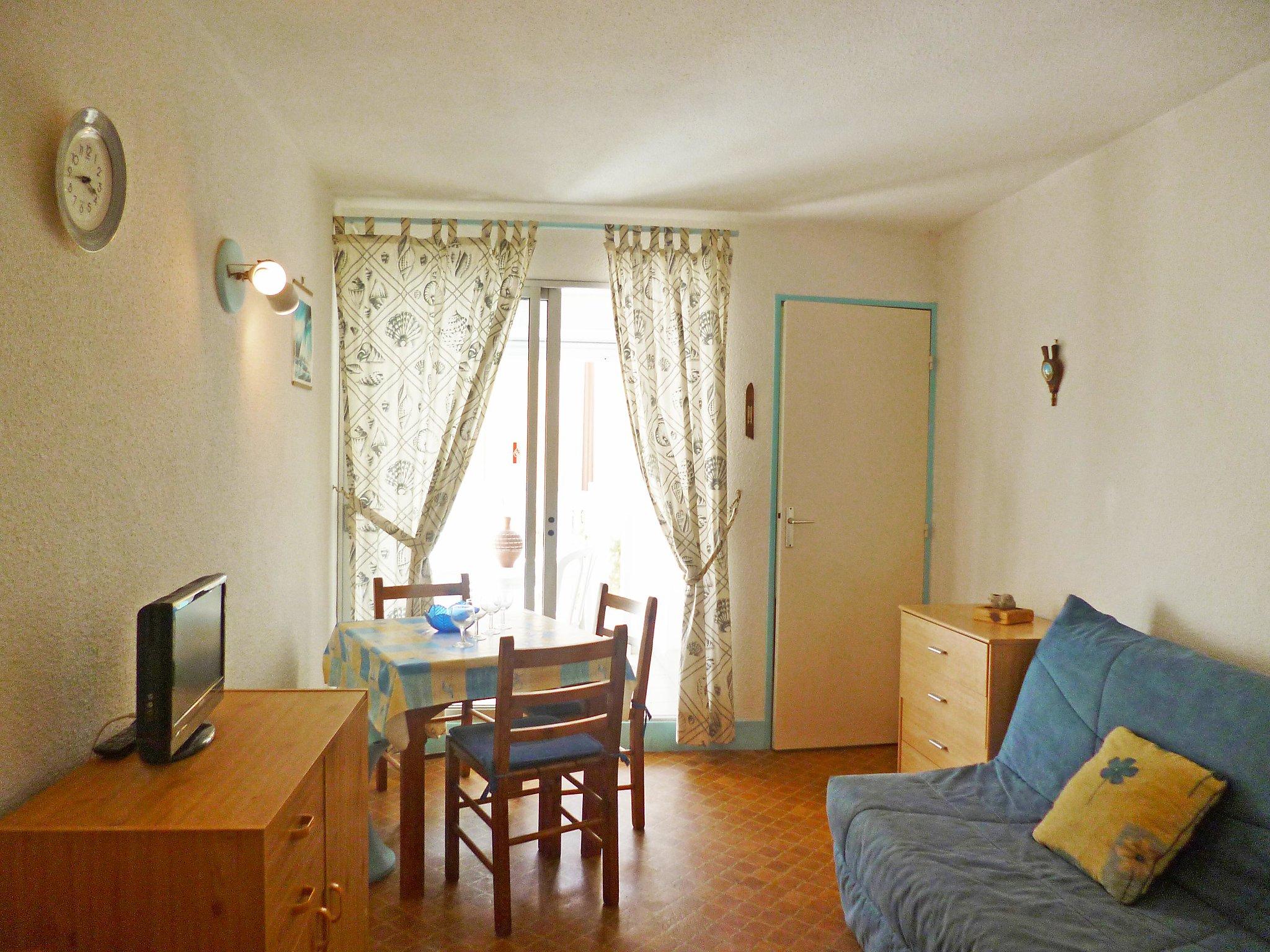 Photo 4 - Appartement de 1 chambre à Le Barcarès avec vues à la mer