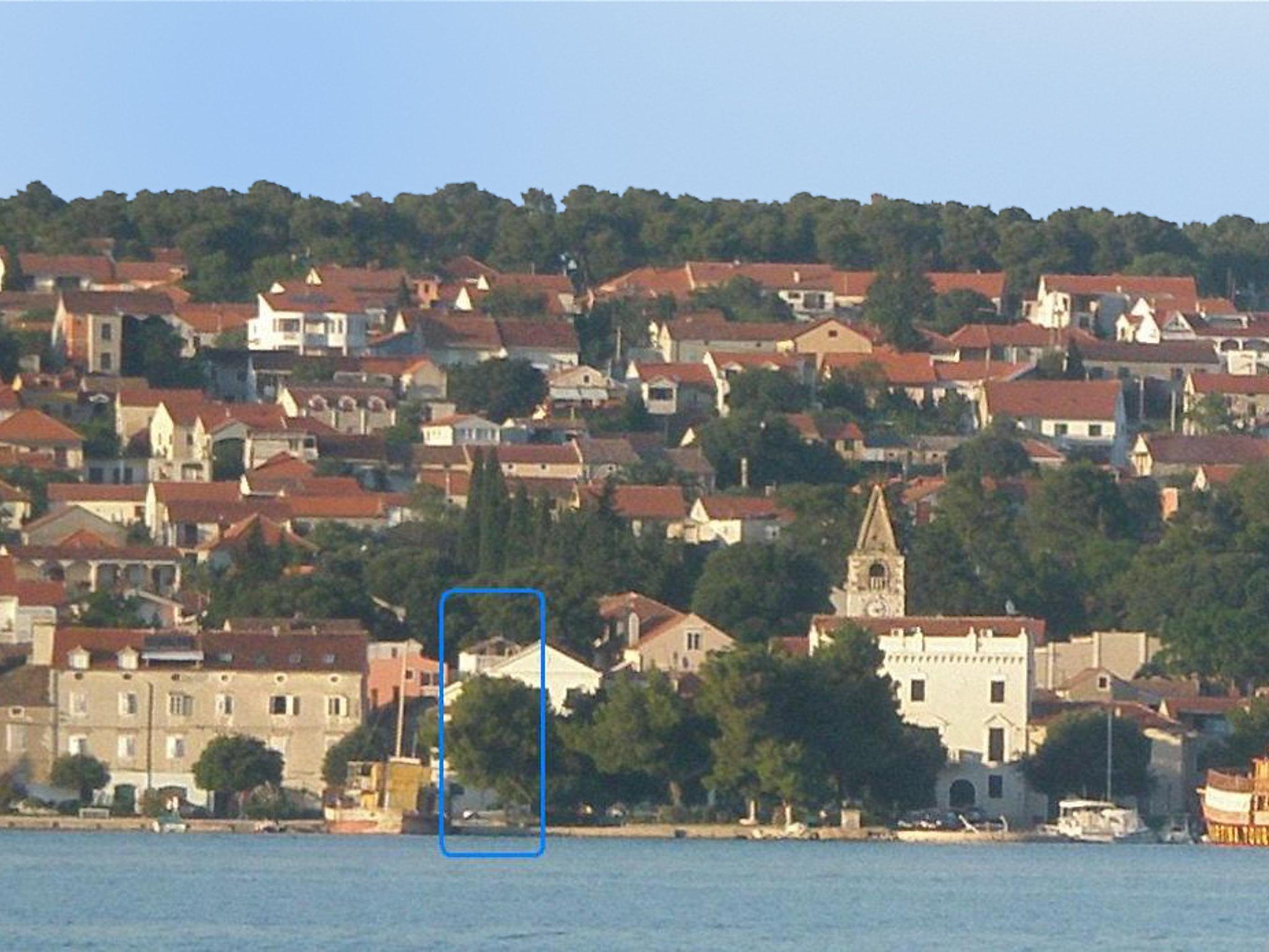 Photo 16 - Maison de 2 chambres à Sveti Filip i Jakov avec terrasse et vues à la mer