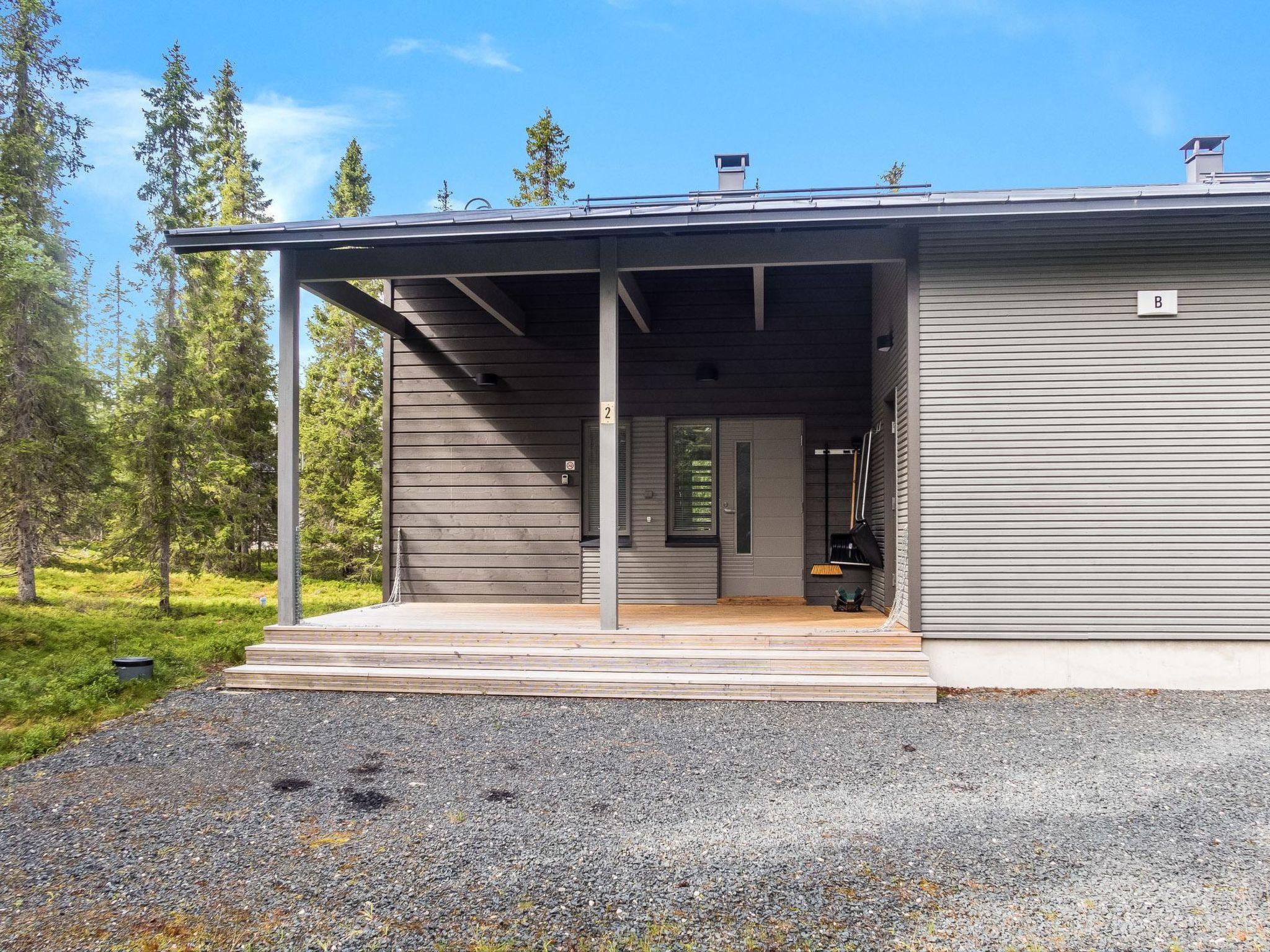 Foto 3 - Casa de 2 habitaciones en Kuusamo con sauna y vistas a la montaña