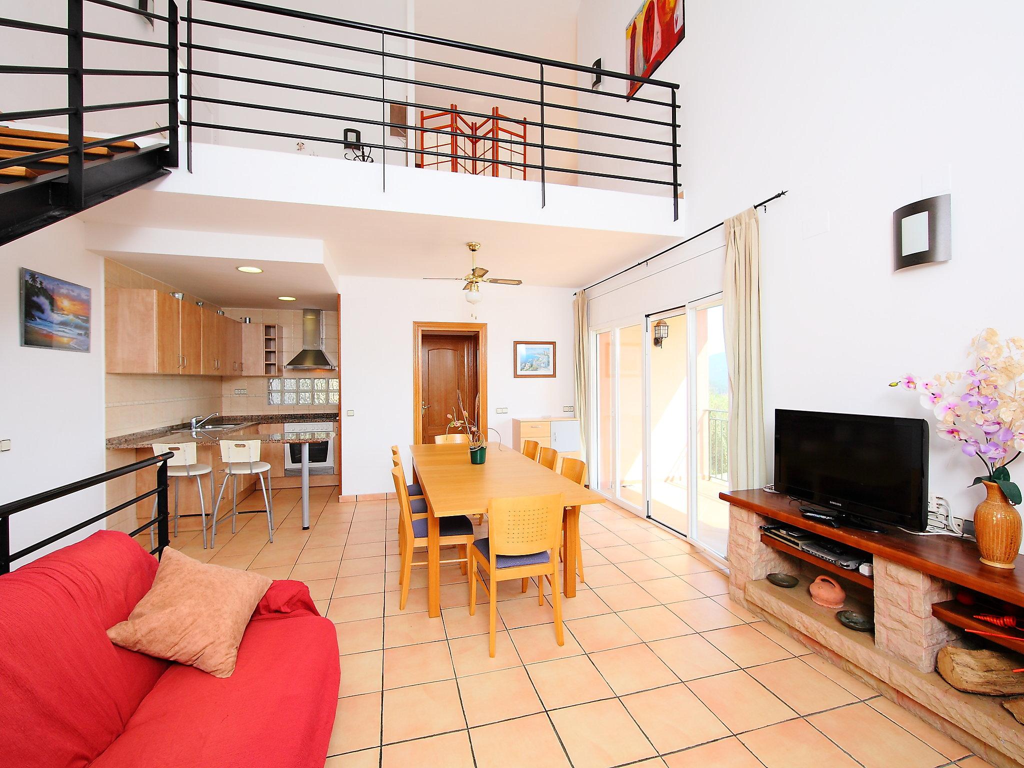 Photo 6 - 4 bedroom House in Lloret de Mar with private pool and sea view