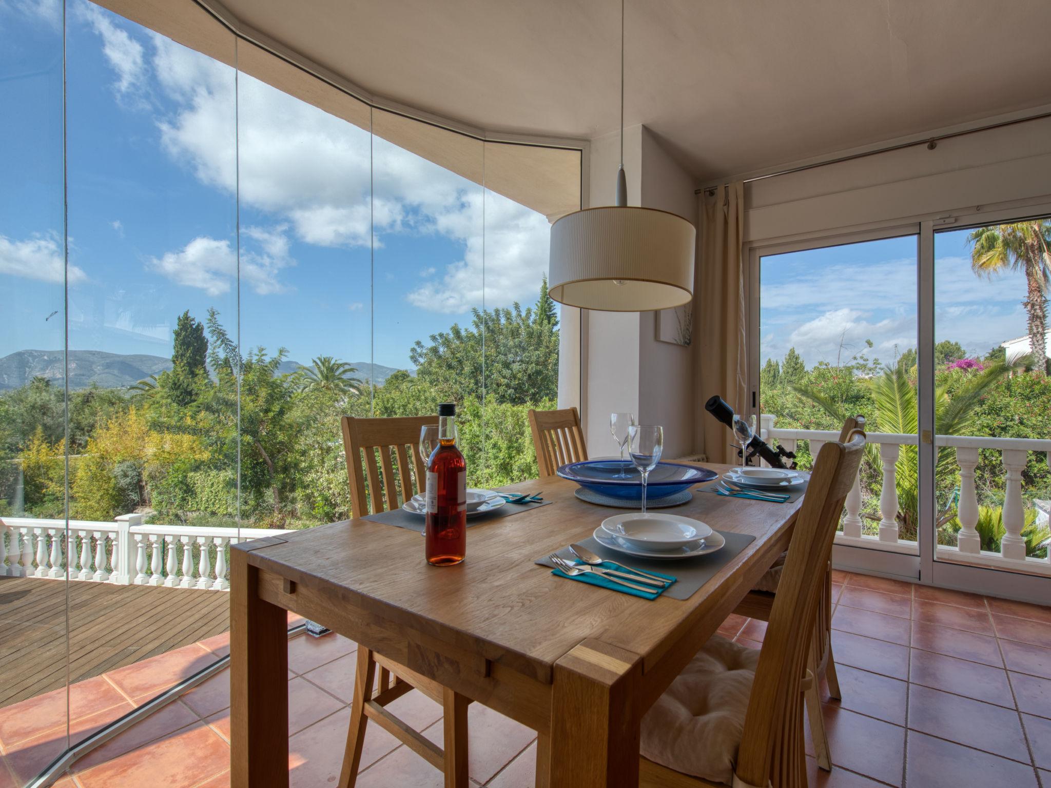 Foto 9 - Casa de 3 quartos em Jávea com piscina privada e vistas do mar