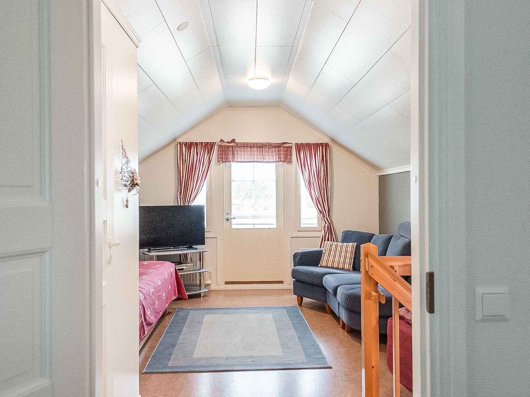 Foto 17 - Casa de 2 habitaciones en Kaustinen con sauna