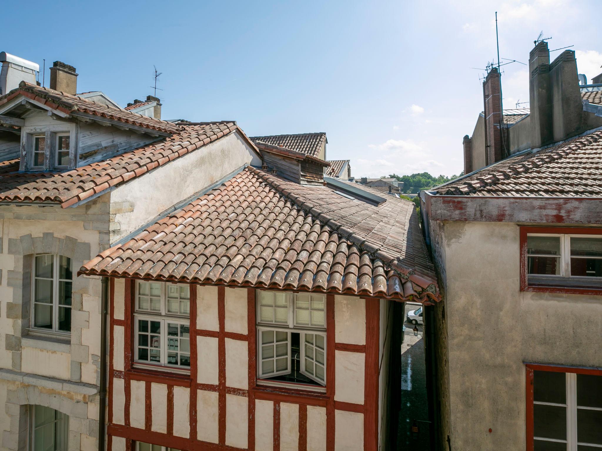 Photo 12 - Apartment in Bayonne with sea view