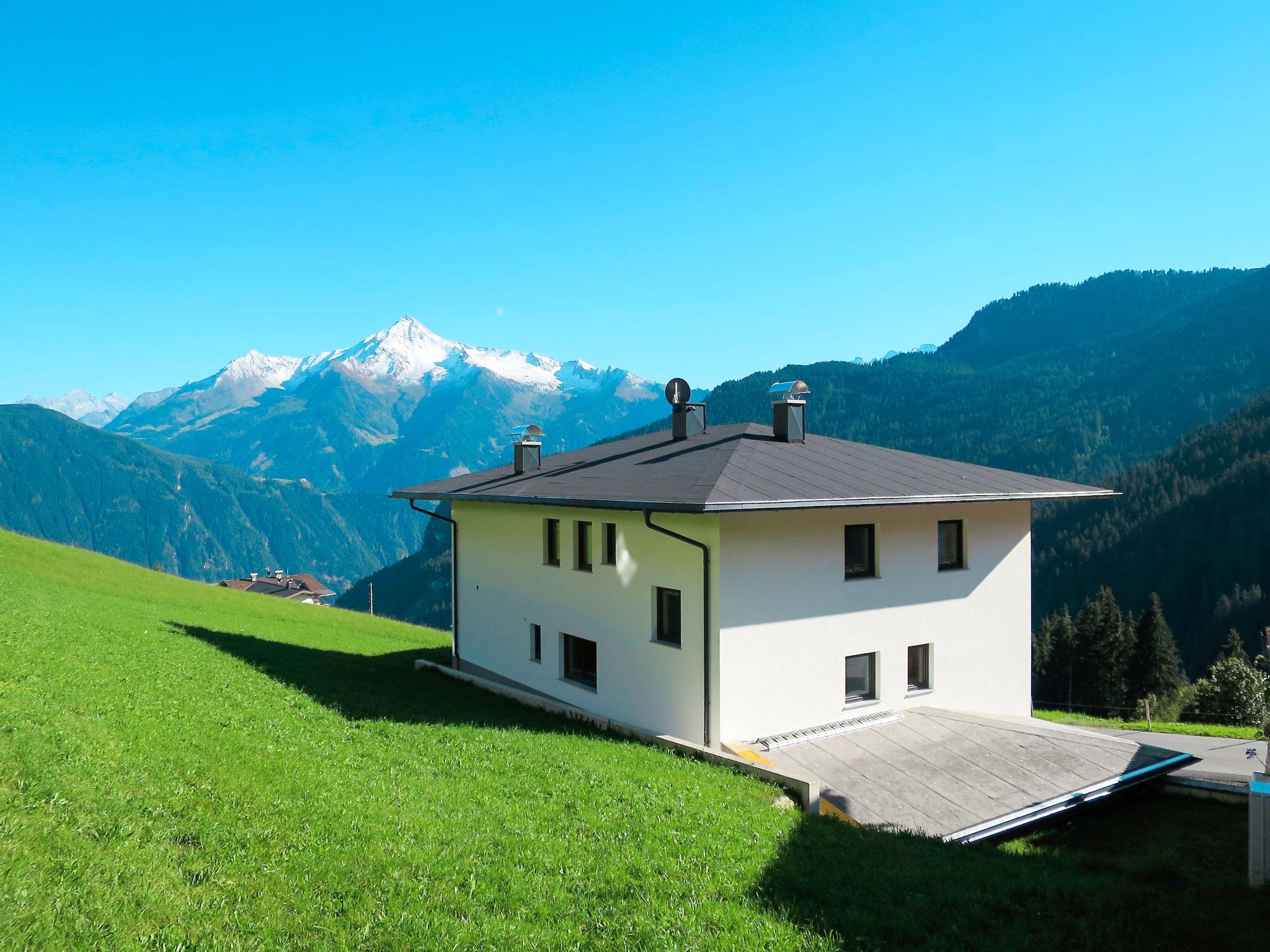 Photo 1 - Appartement de 1 chambre à Hippach avec jardin et vues sur la montagne