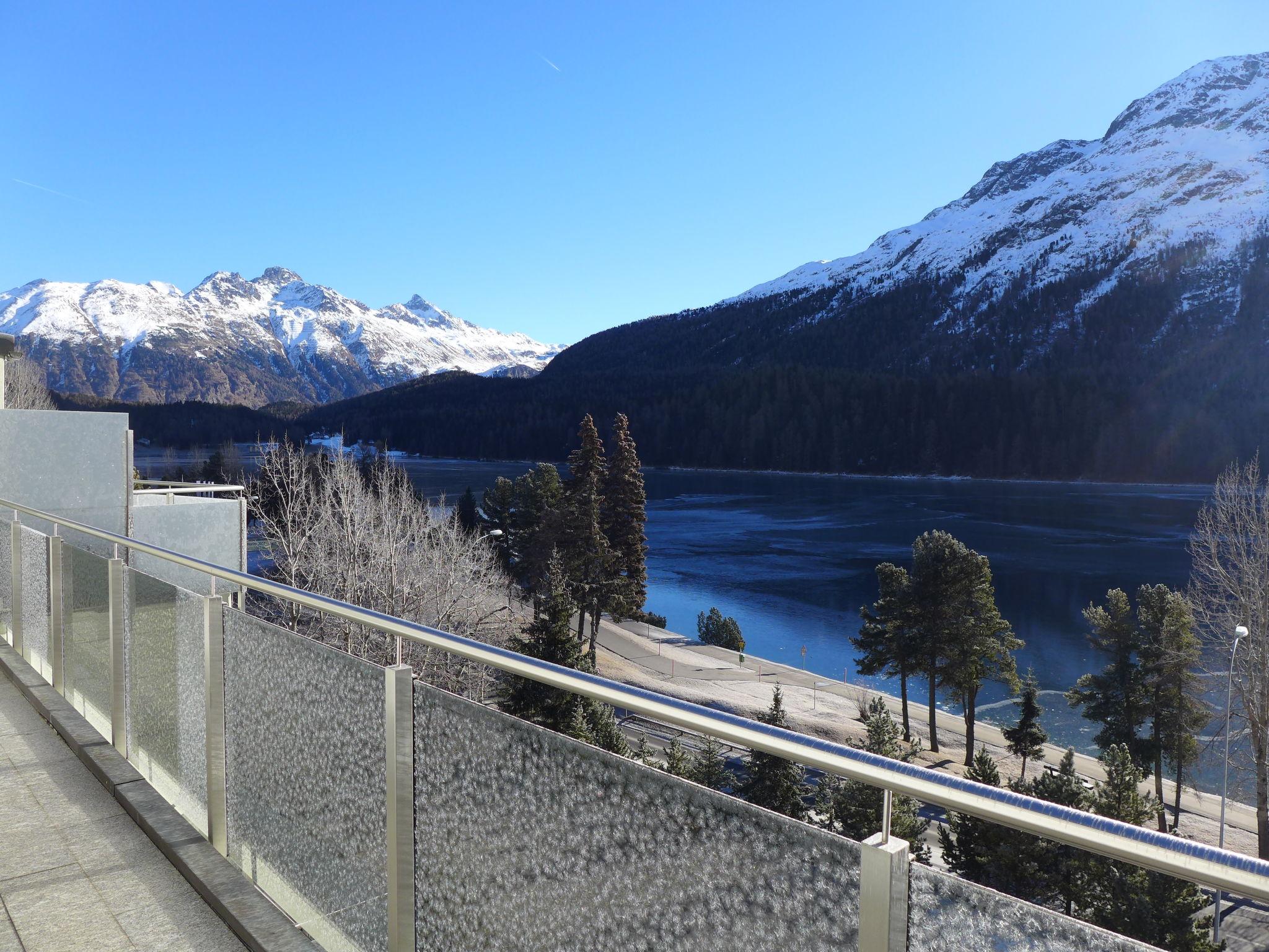 Photo 27 - Appartement de 2 chambres à Sankt Moritz avec terrasse et vues sur la montagne