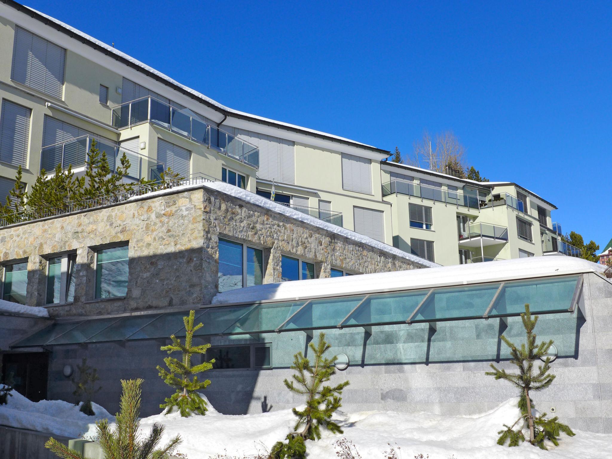 Photo 28 - Appartement de 2 chambres à Sankt Moritz avec terrasse et vues sur la montagne