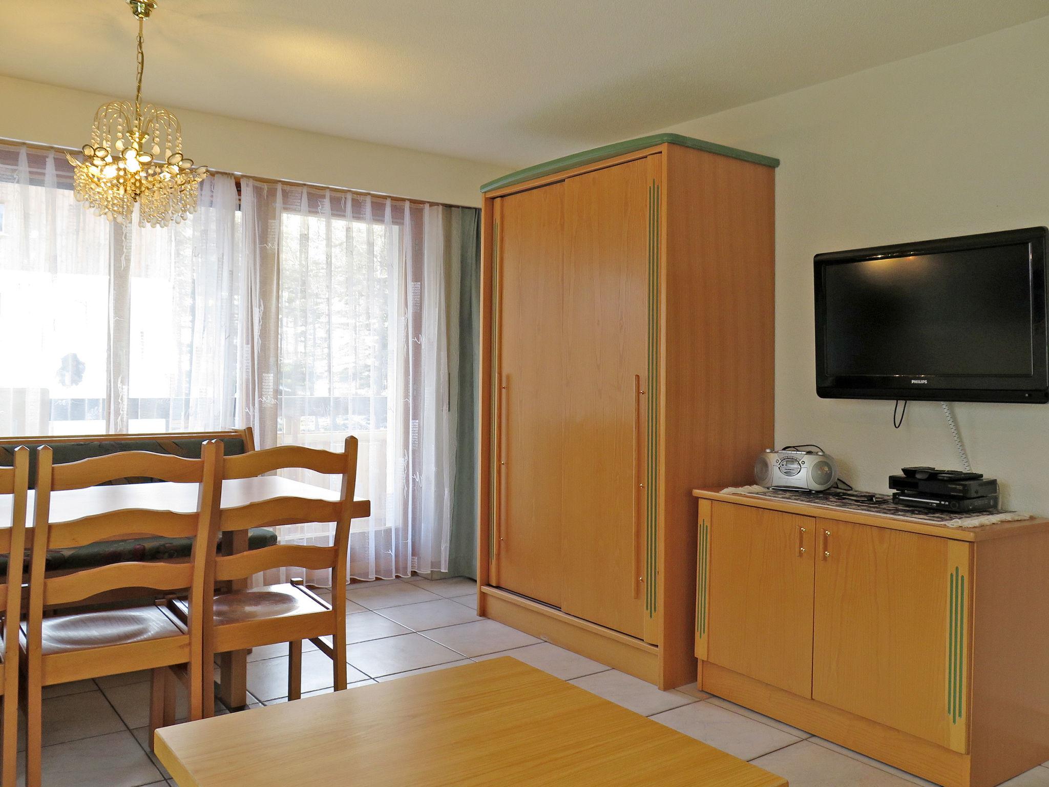 Foto 3 - Apartamento de 2 quartos em Saas-Fee com vista para a montanha