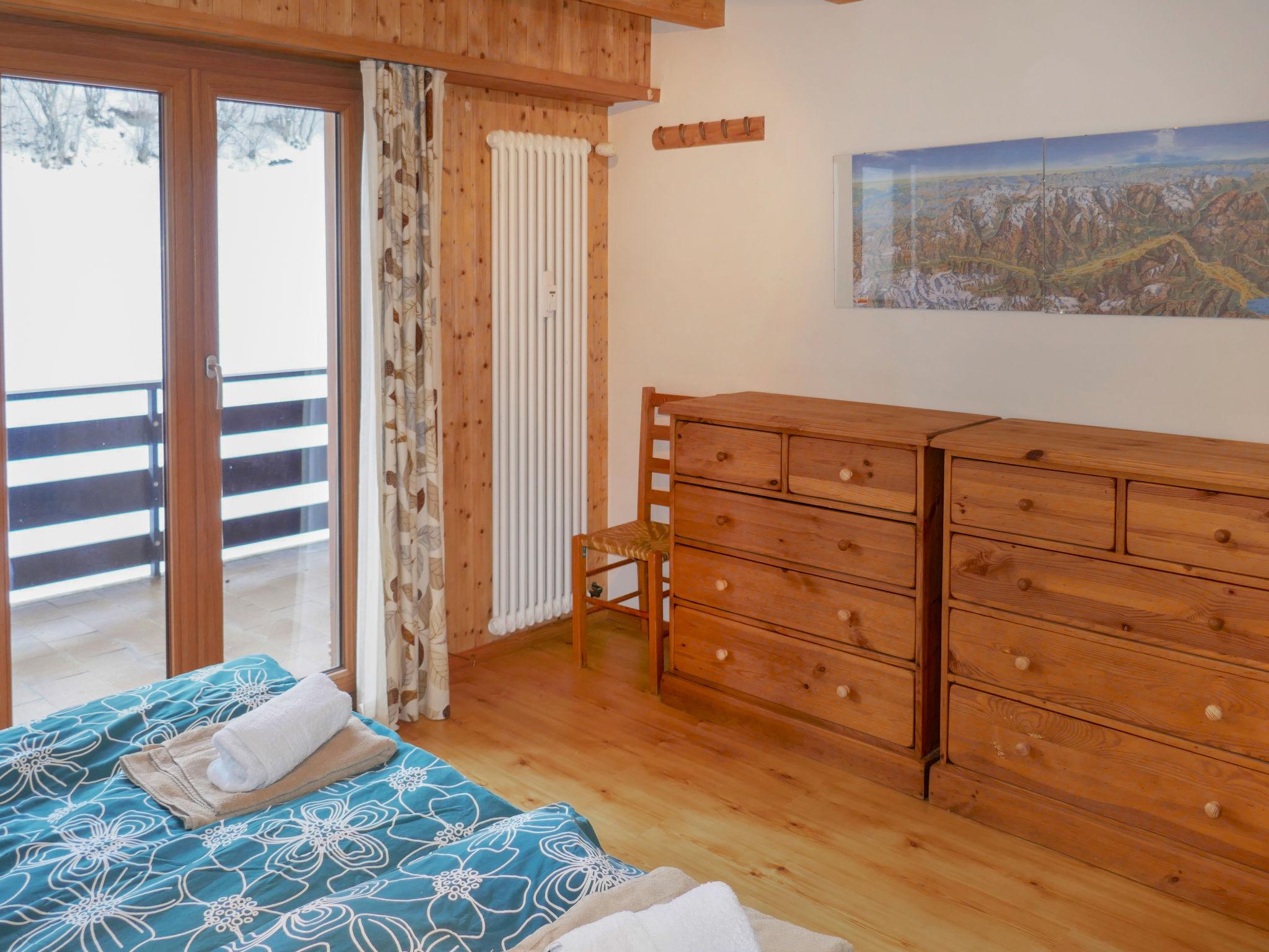 Photo 10 - 2 bedroom Apartment in Nendaz with swimming pool and mountain view
