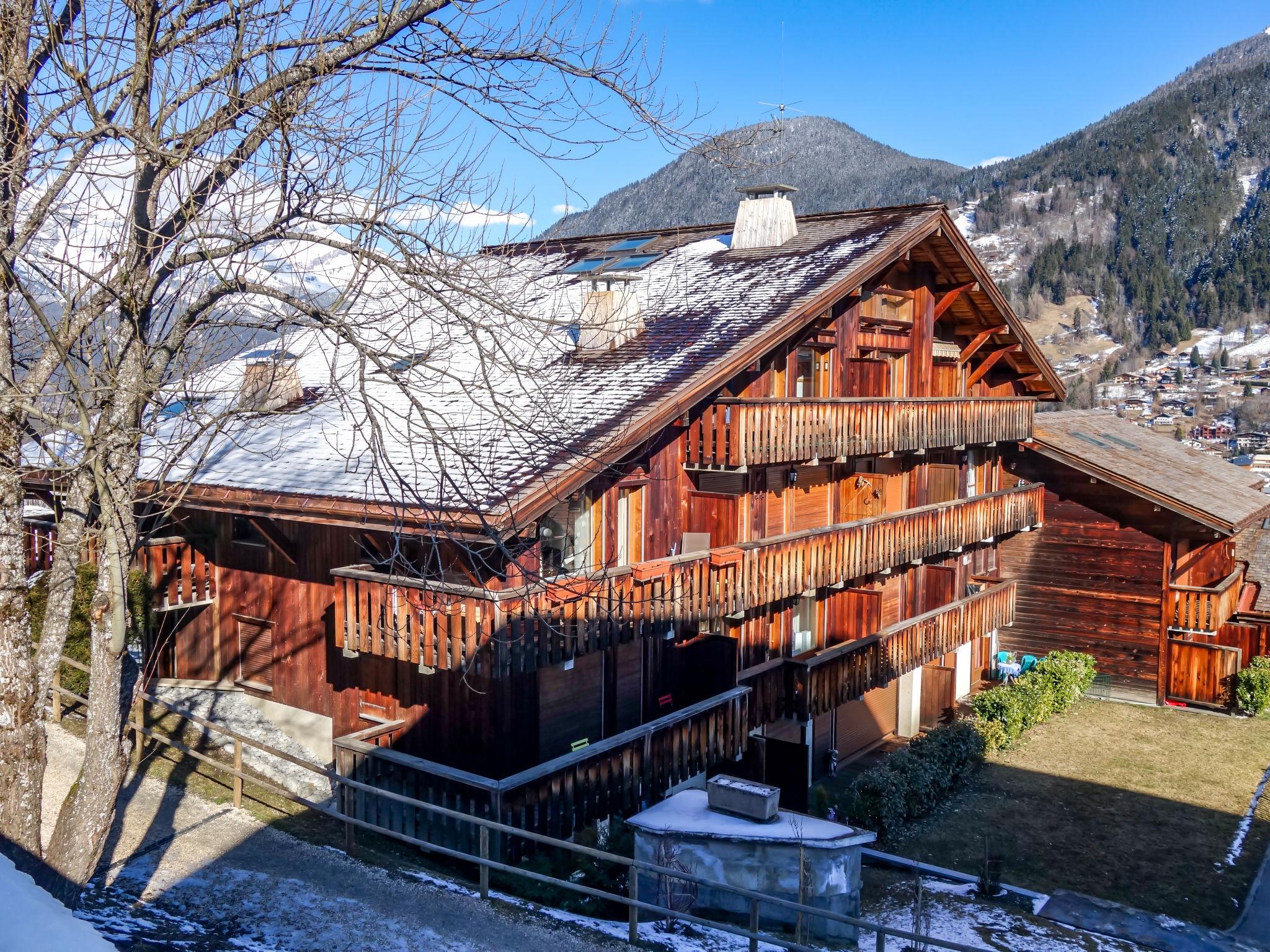 Foto 19 - Appartamento con 1 camera da letto a Saint-Gervais-les-Bains con piscina e vista sulle montagne