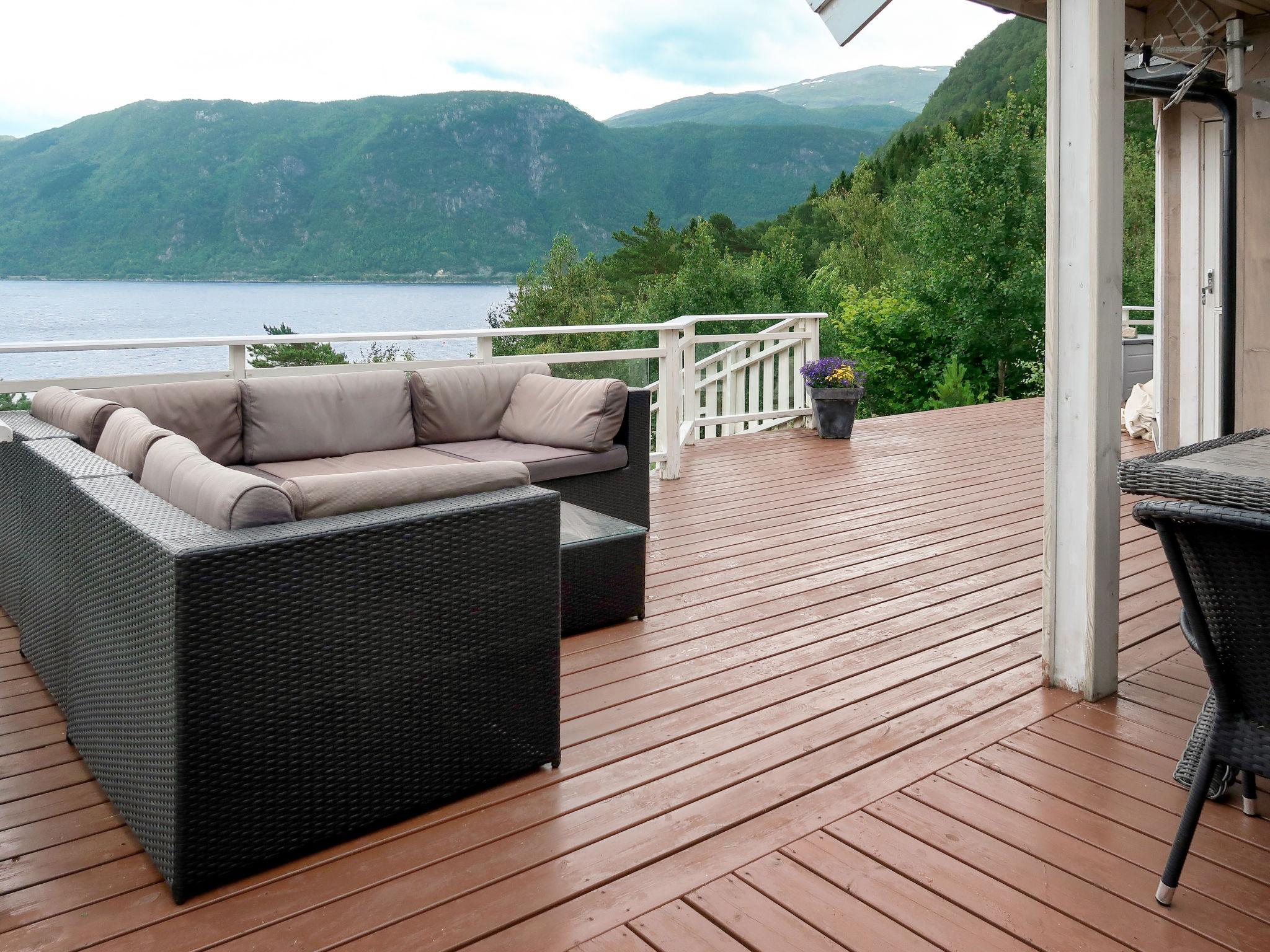 Photo 3 - 4 bedroom House in Vik i Sogn with terrace and sauna