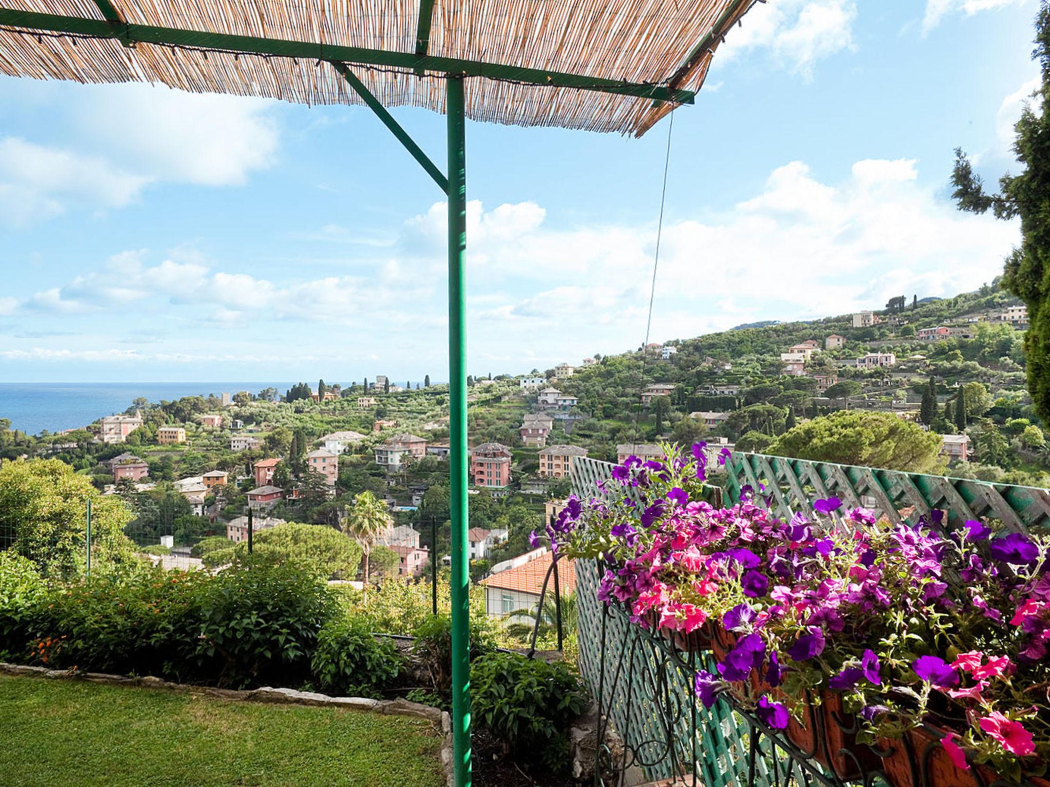 Foto 31 - Casa con 4 camere da letto a Rapallo con giardino e vista mare