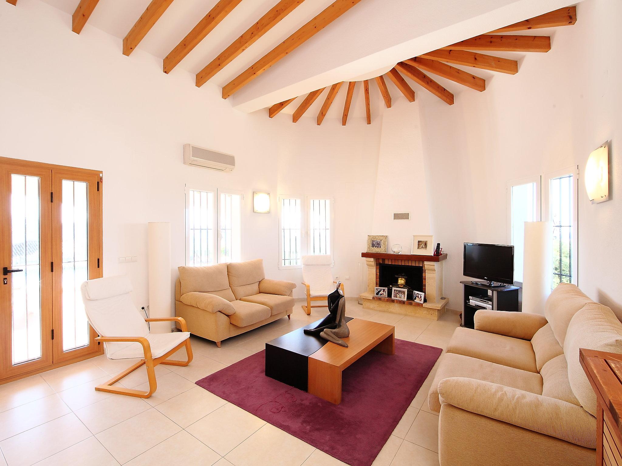 Photo 6 - 4 bedroom House in Pego with private pool and sea view