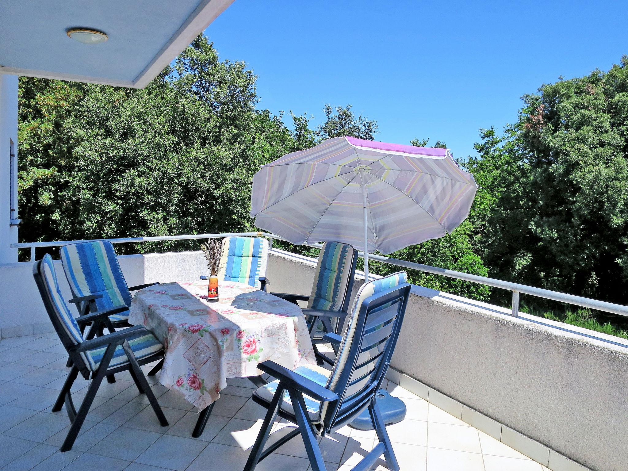 Foto 4 - Casa de 3 habitaciones en Labin con terraza y vistas al mar