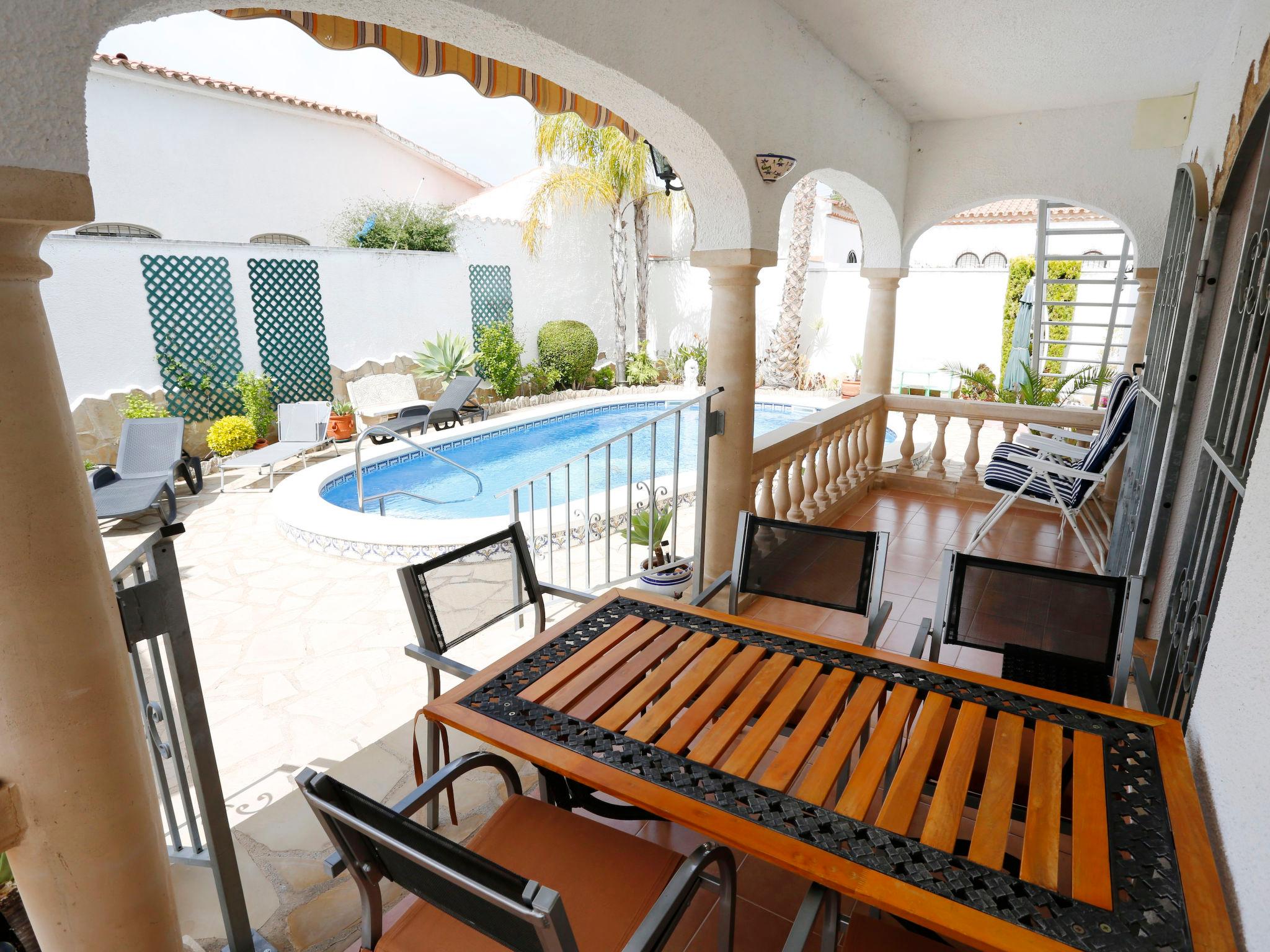 Photo 2 - 3 bedroom House in Mont-roig del Camp with private pool and sea view