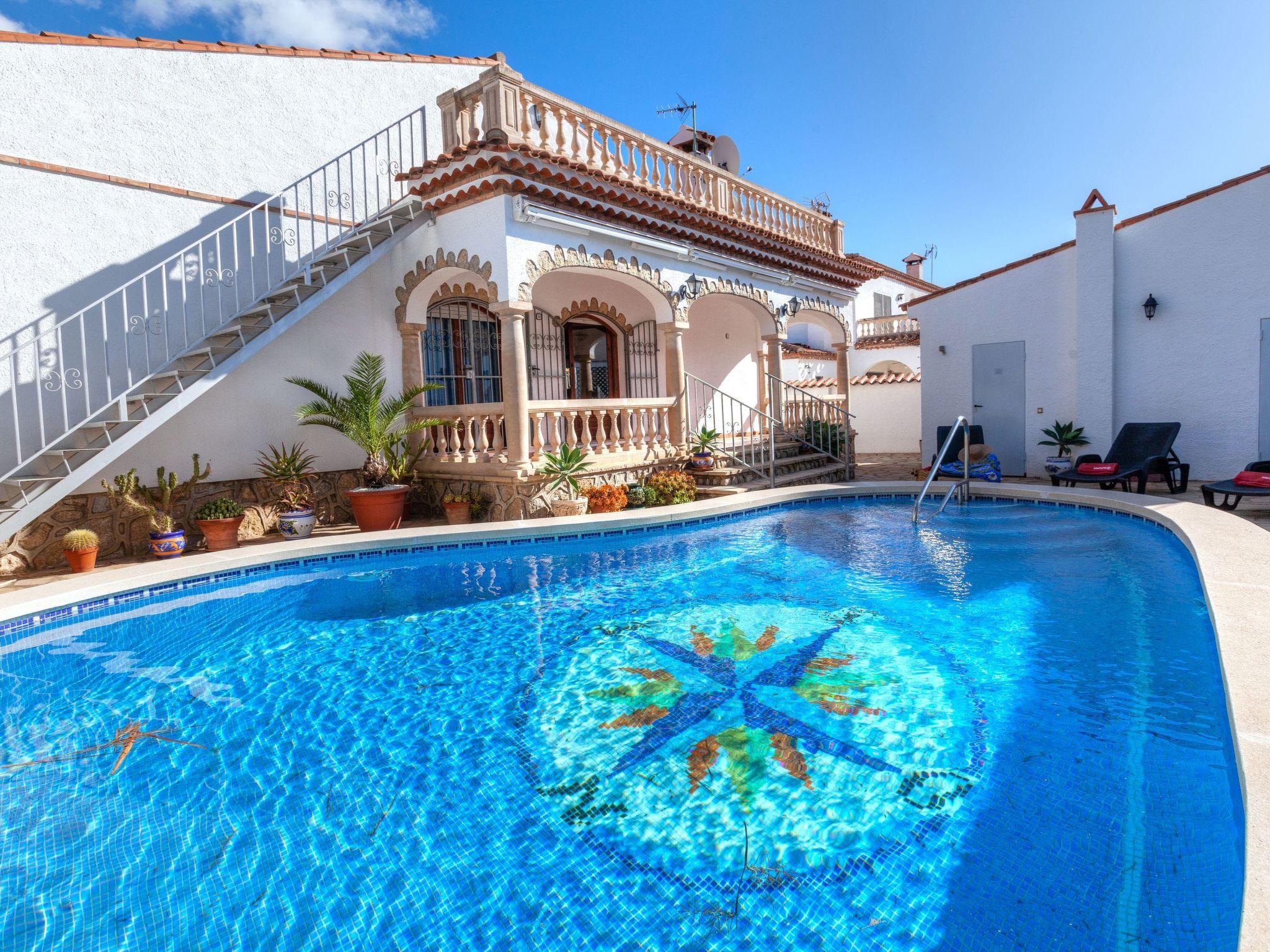 Photo 19 - 3 bedroom House in Mont-roig del Camp with private pool and sea view