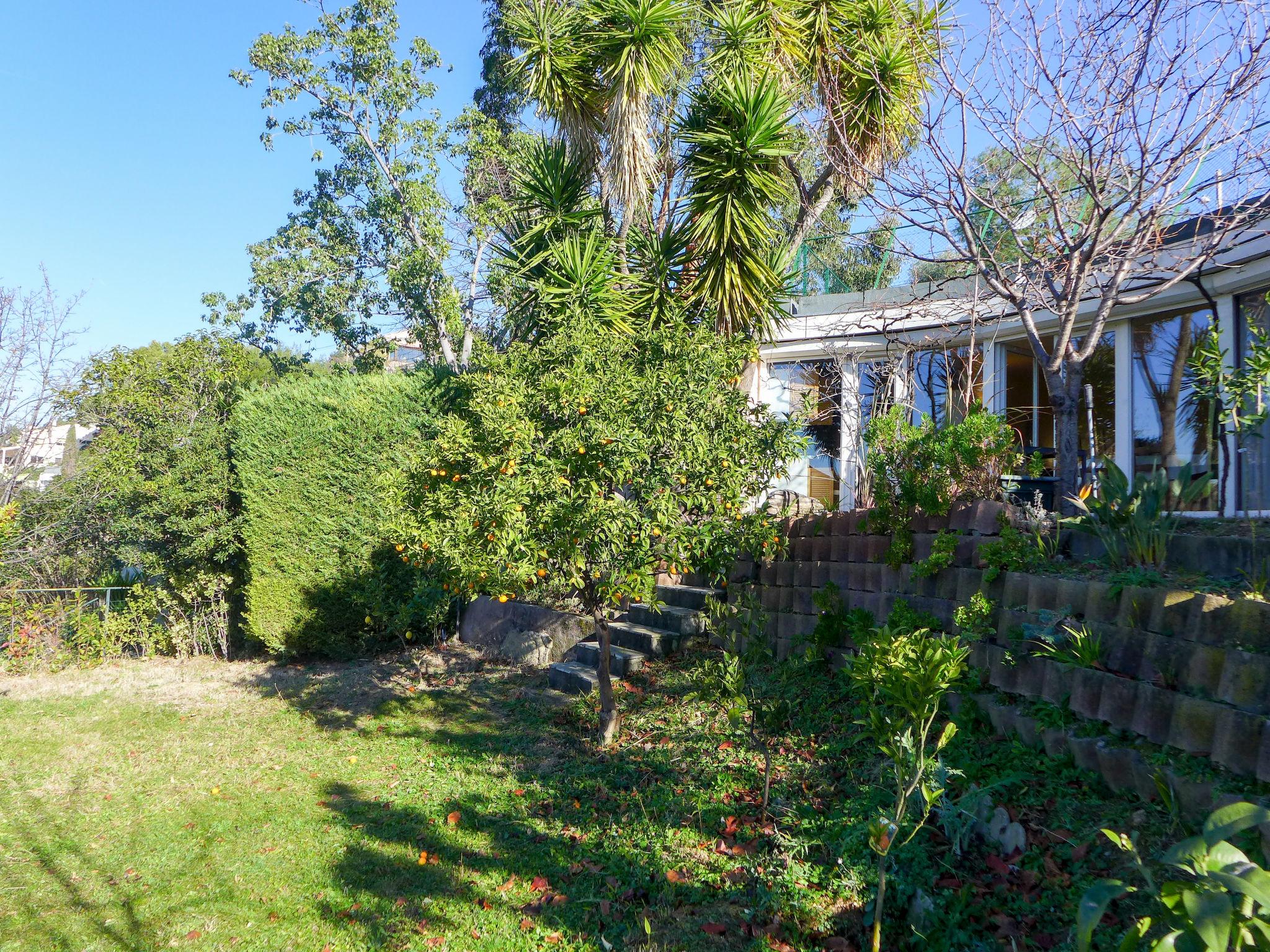 Foto 4 - Casa de 2 quartos em Nice com jardim e terraço