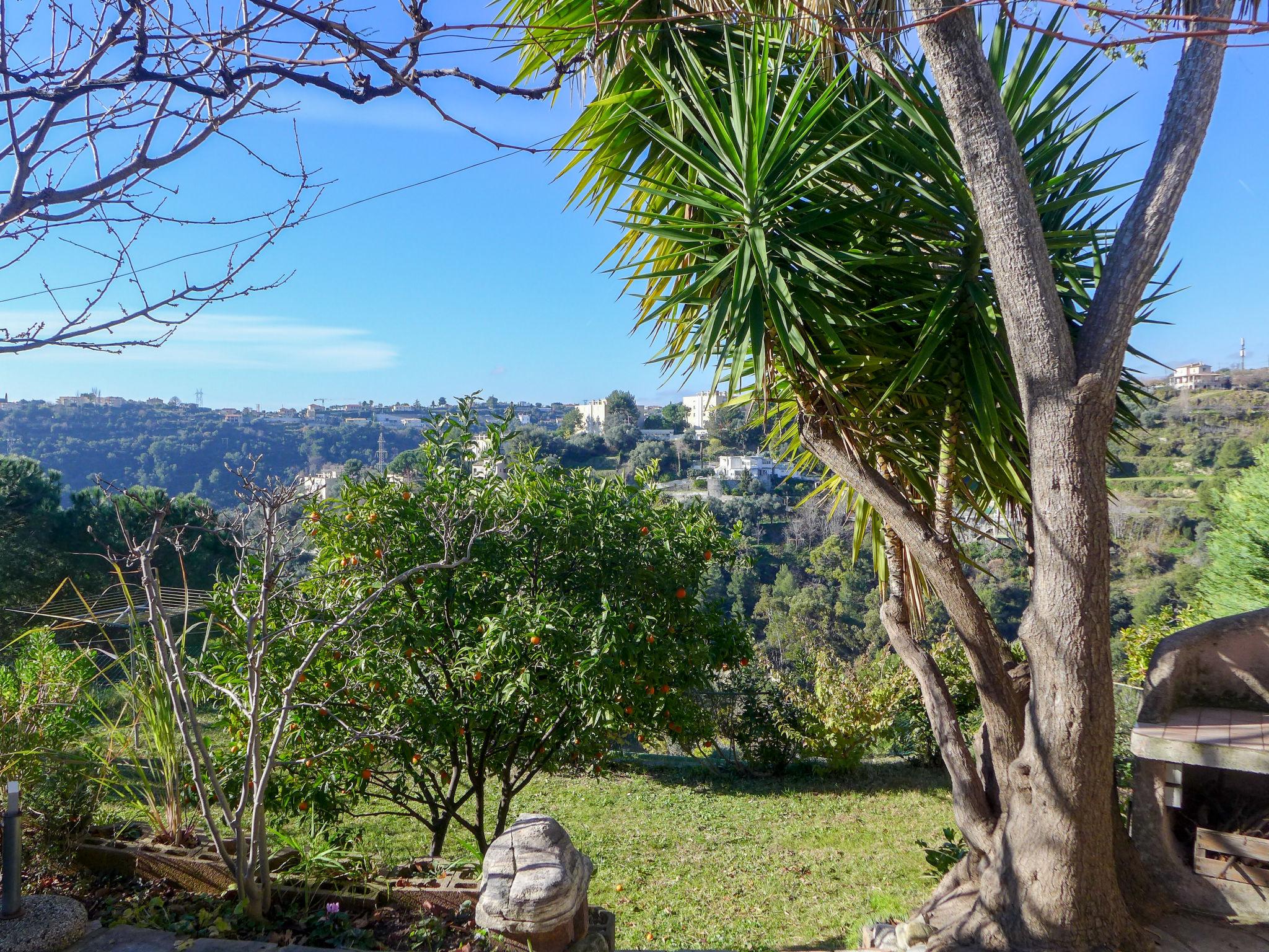 Foto 18 - Casa de 2 quartos em Nice com jardim e terraço