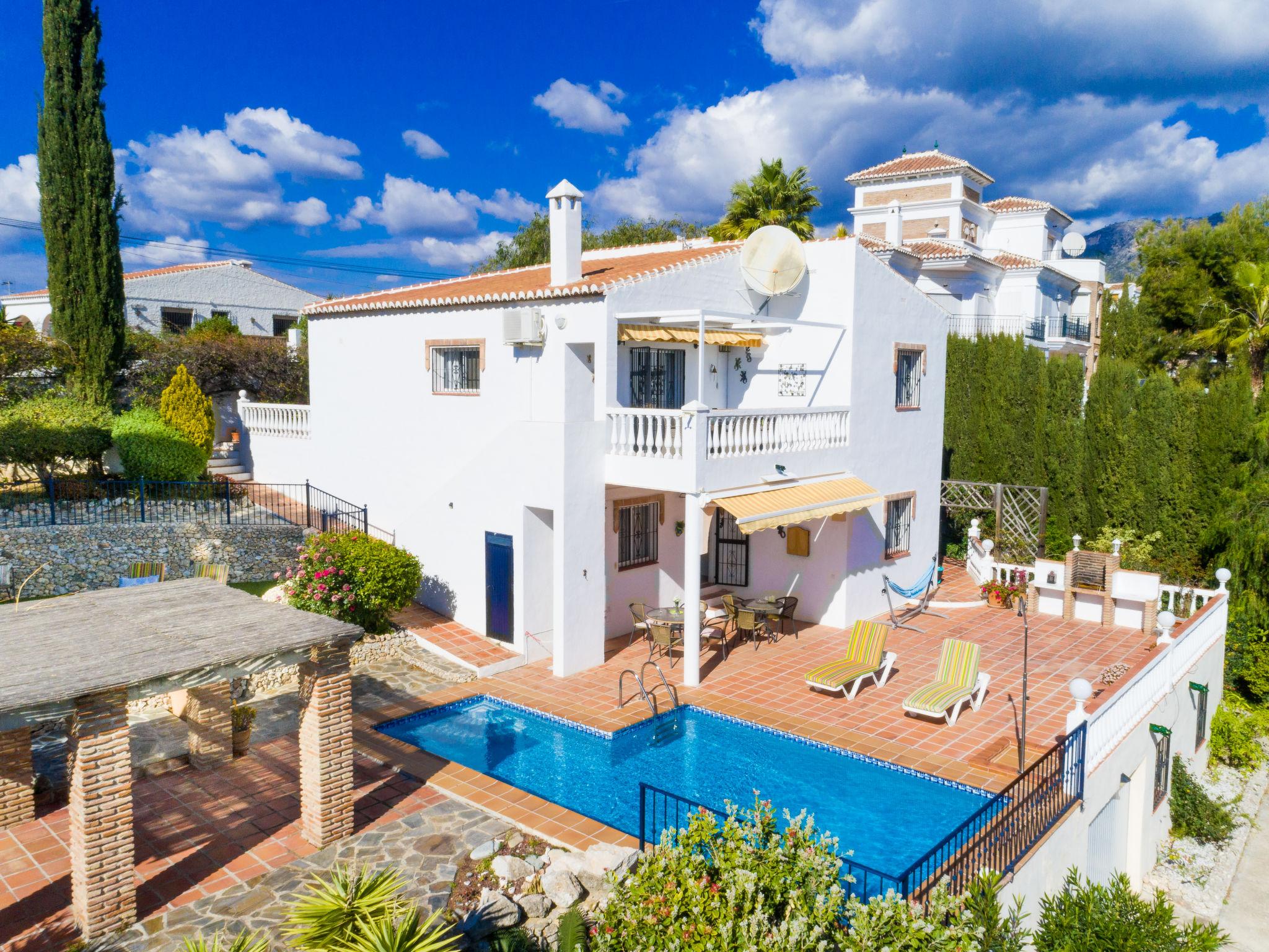 Foto 2 - Casa de 4 habitaciones en Frigiliana con piscina privada y vistas al mar