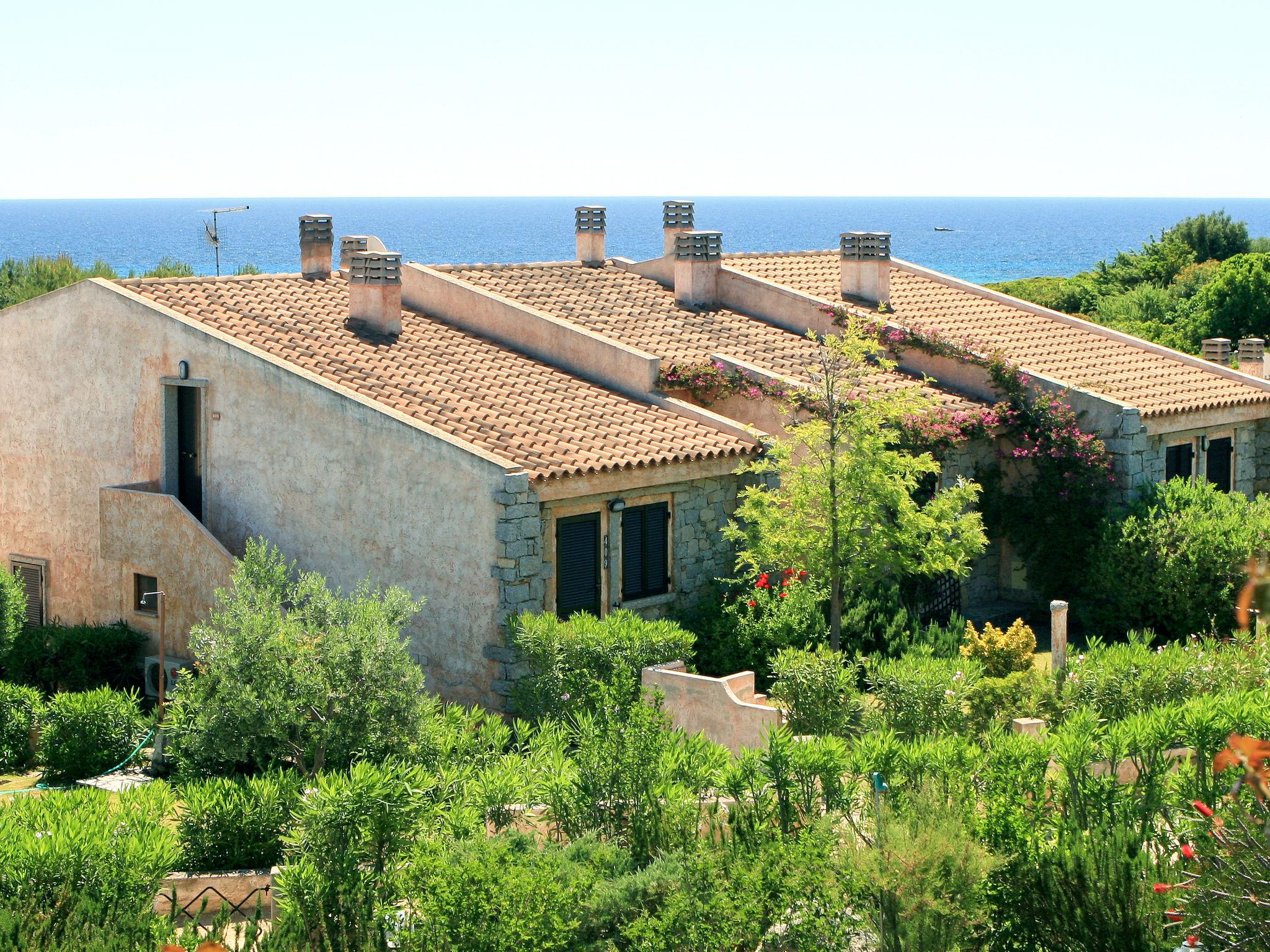 Foto 7 - Casa de 1 habitación en Castiadas con jardín y vistas al mar