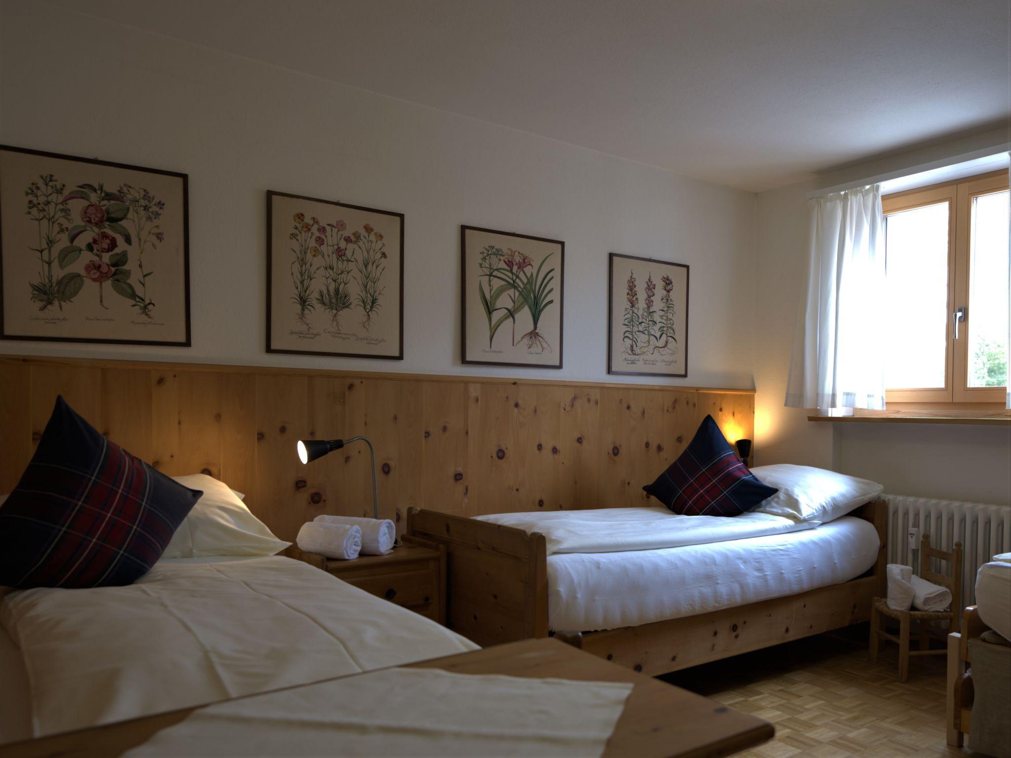Foto 2 - Apartment mit 3 Schlafzimmern in Celerina/Schlarigna mit blick auf die berge