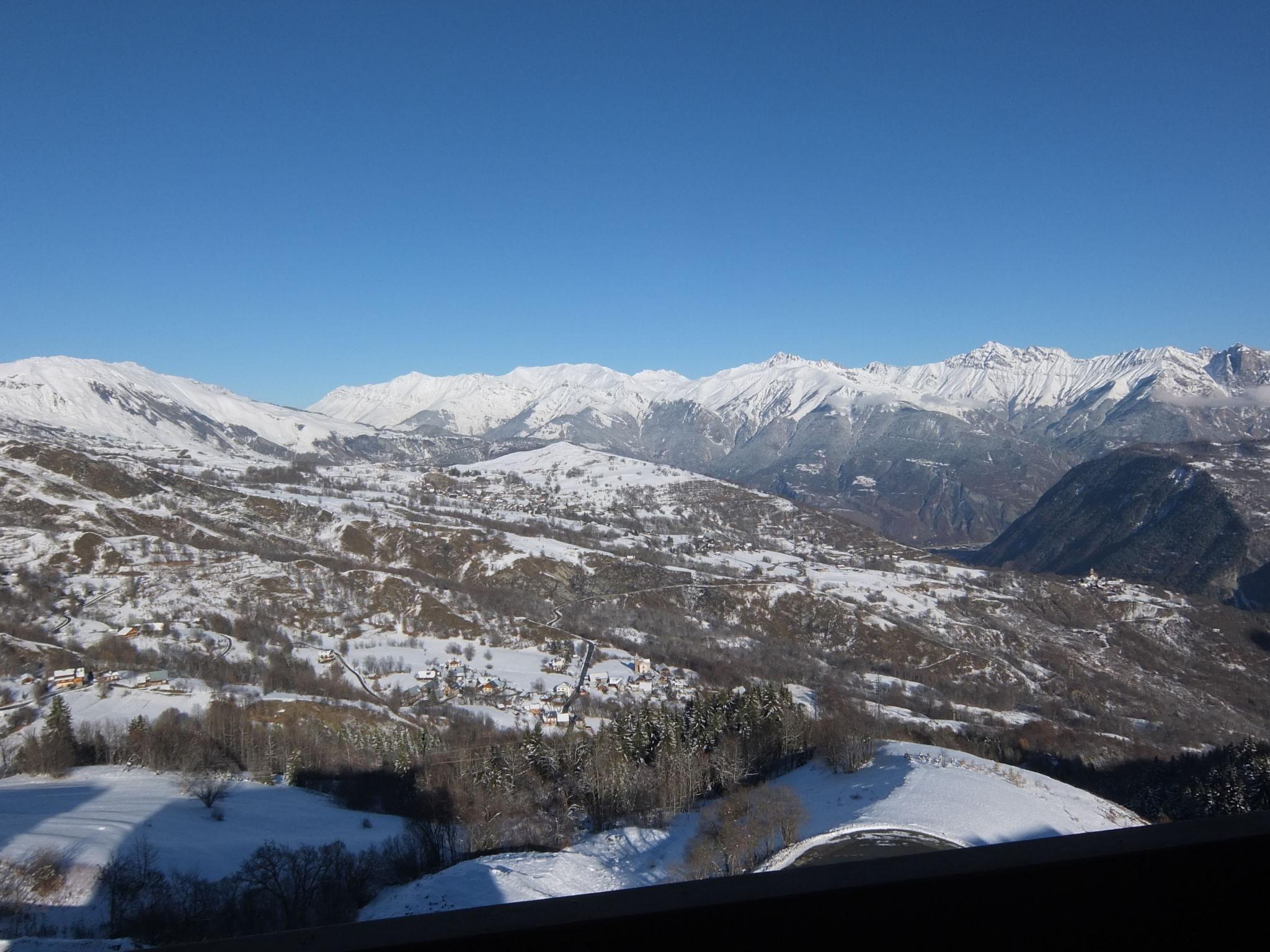 Foto 15 - Appartamento con 2 camere da letto a Villarembert con piscina e vista sulle montagne