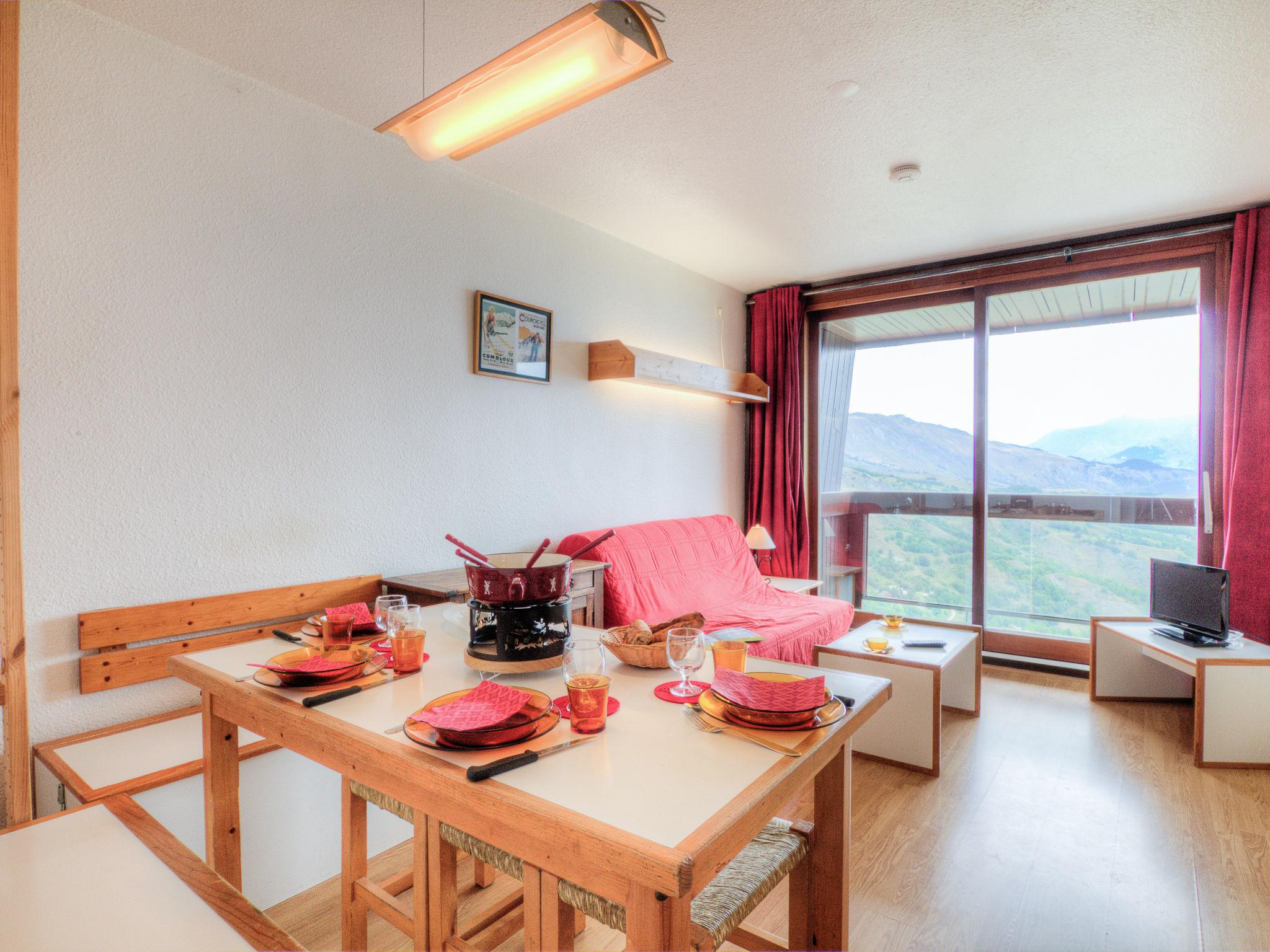 Photo 1 - 2 bedroom Apartment in Villarembert with swimming pool and mountain view